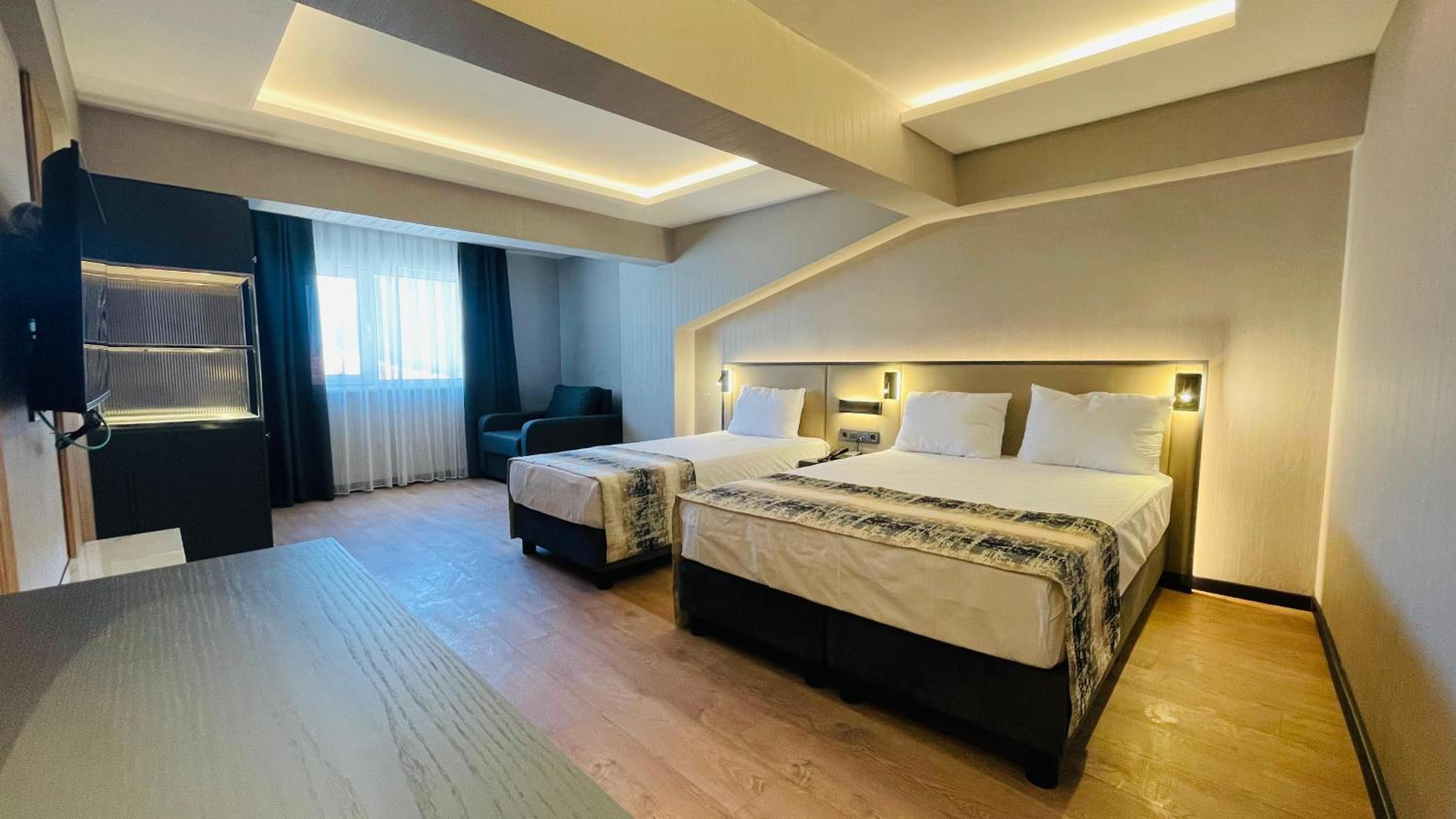 Osmanbey Fatih Hotel - Image 15