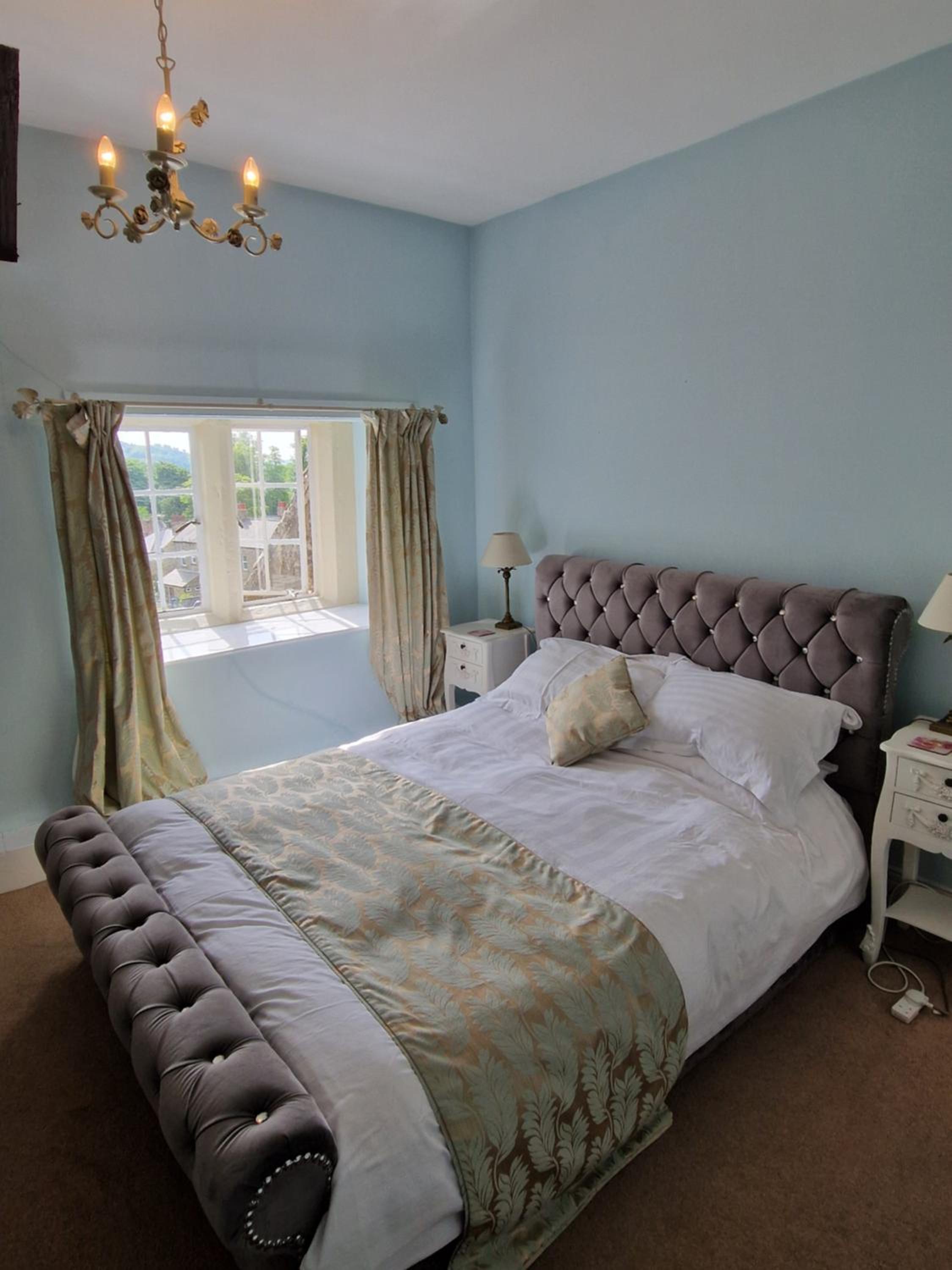 2 Stanhope Hall B&B