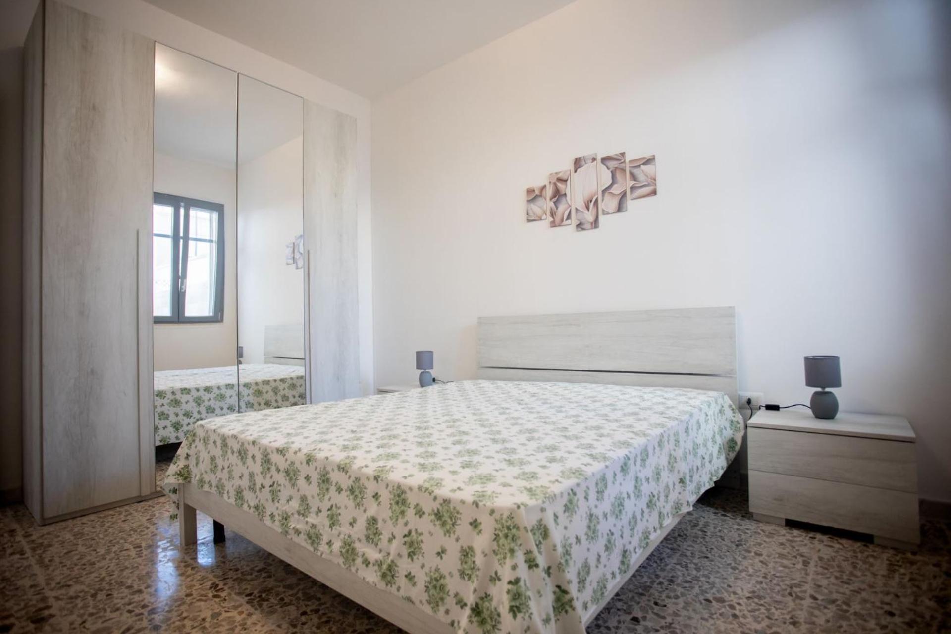 Samara' Sx vista mare view 5