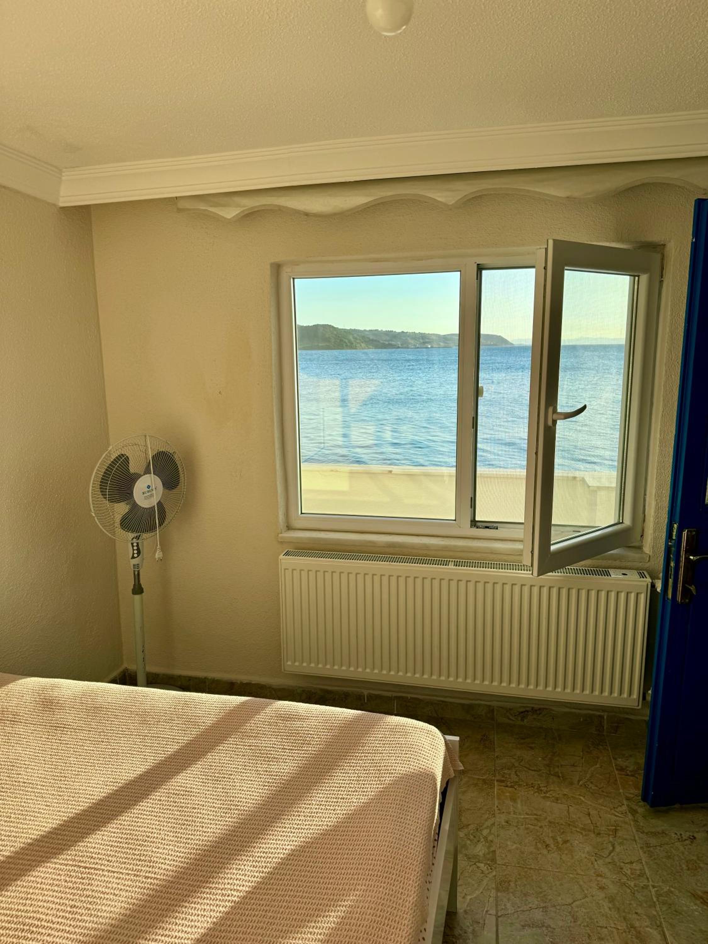 A peaceful holiday house in nature by the sea view 4