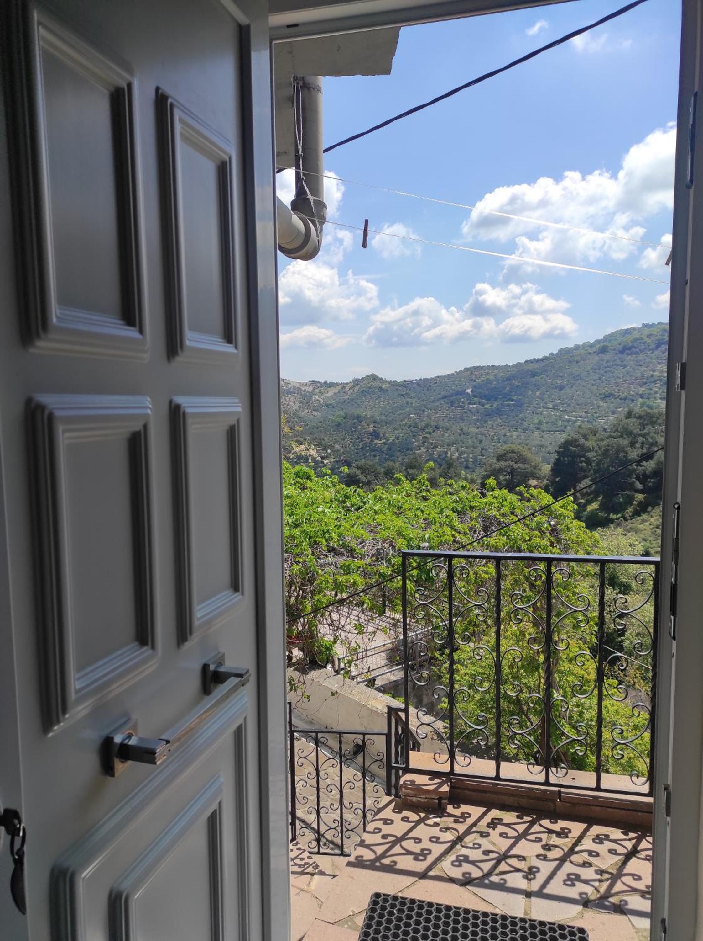 LAFION HOUSE