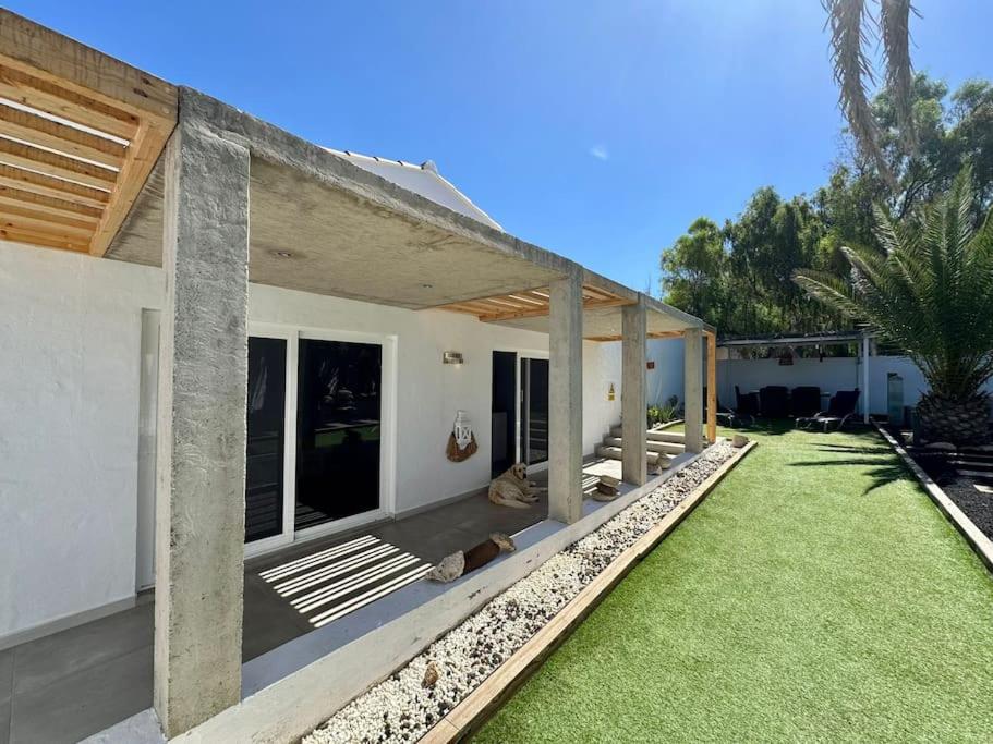 Casa Palmera