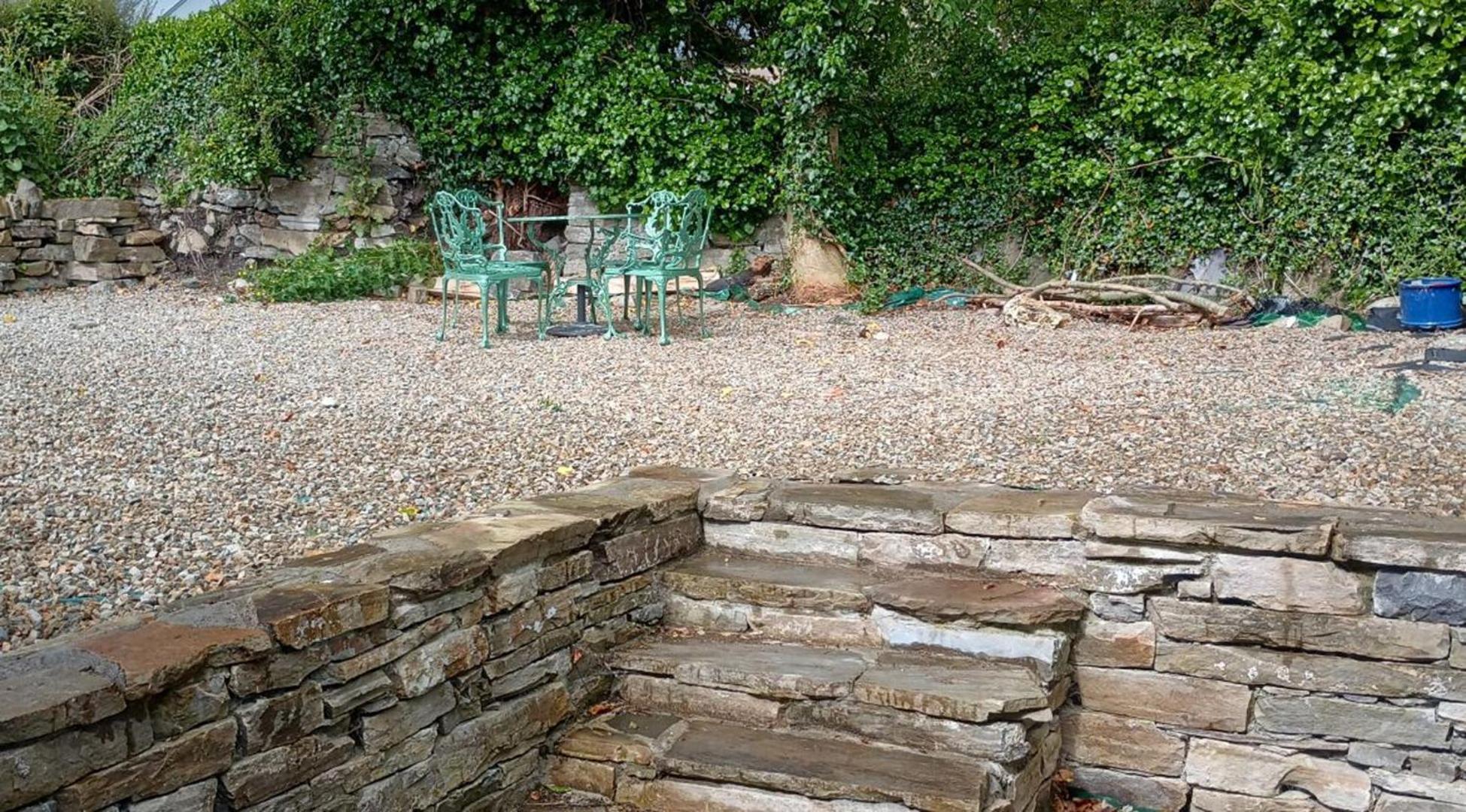 M044 An Teach Cloich THE STONE HOUSE Westport view 2