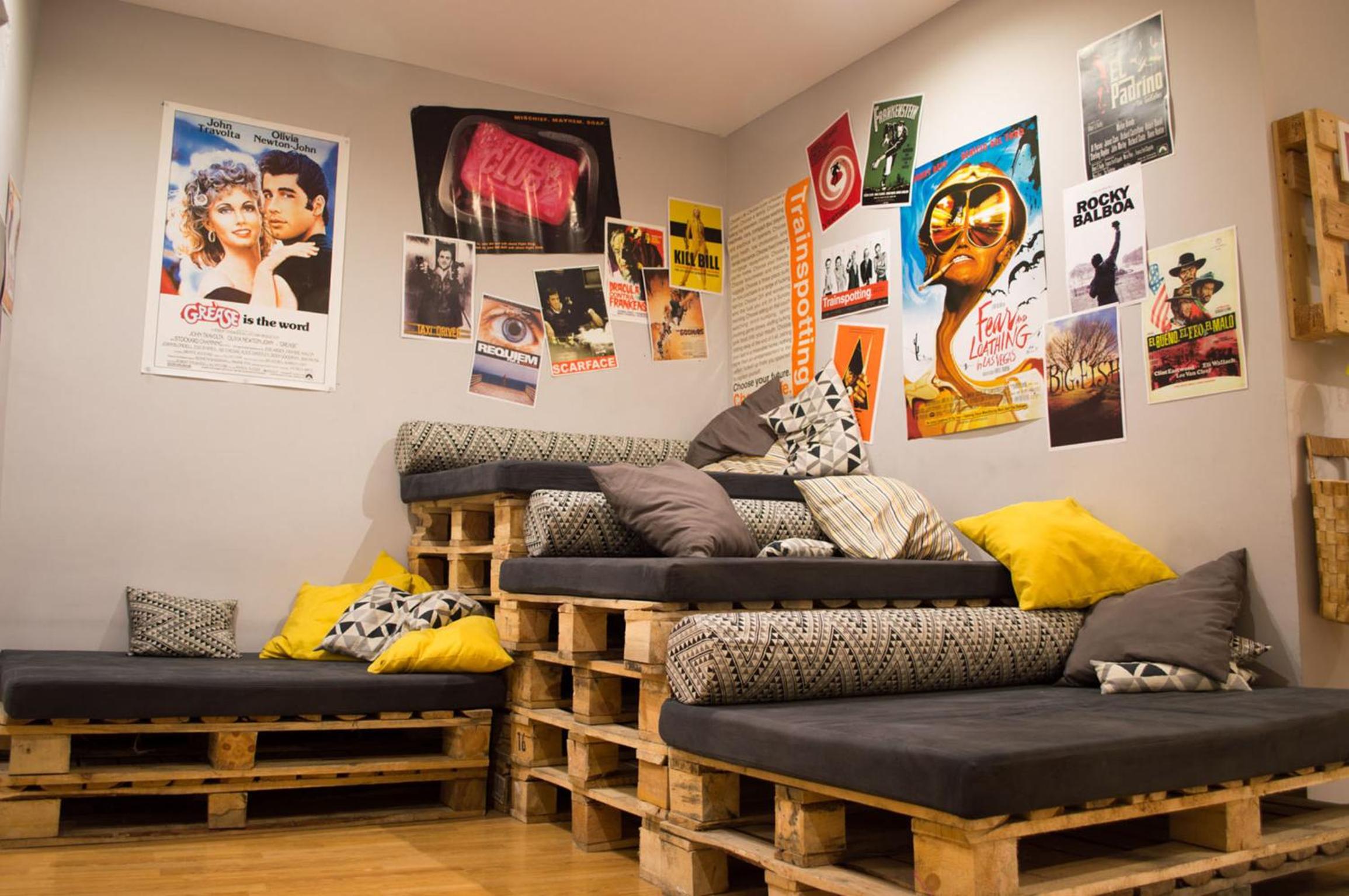 lounge