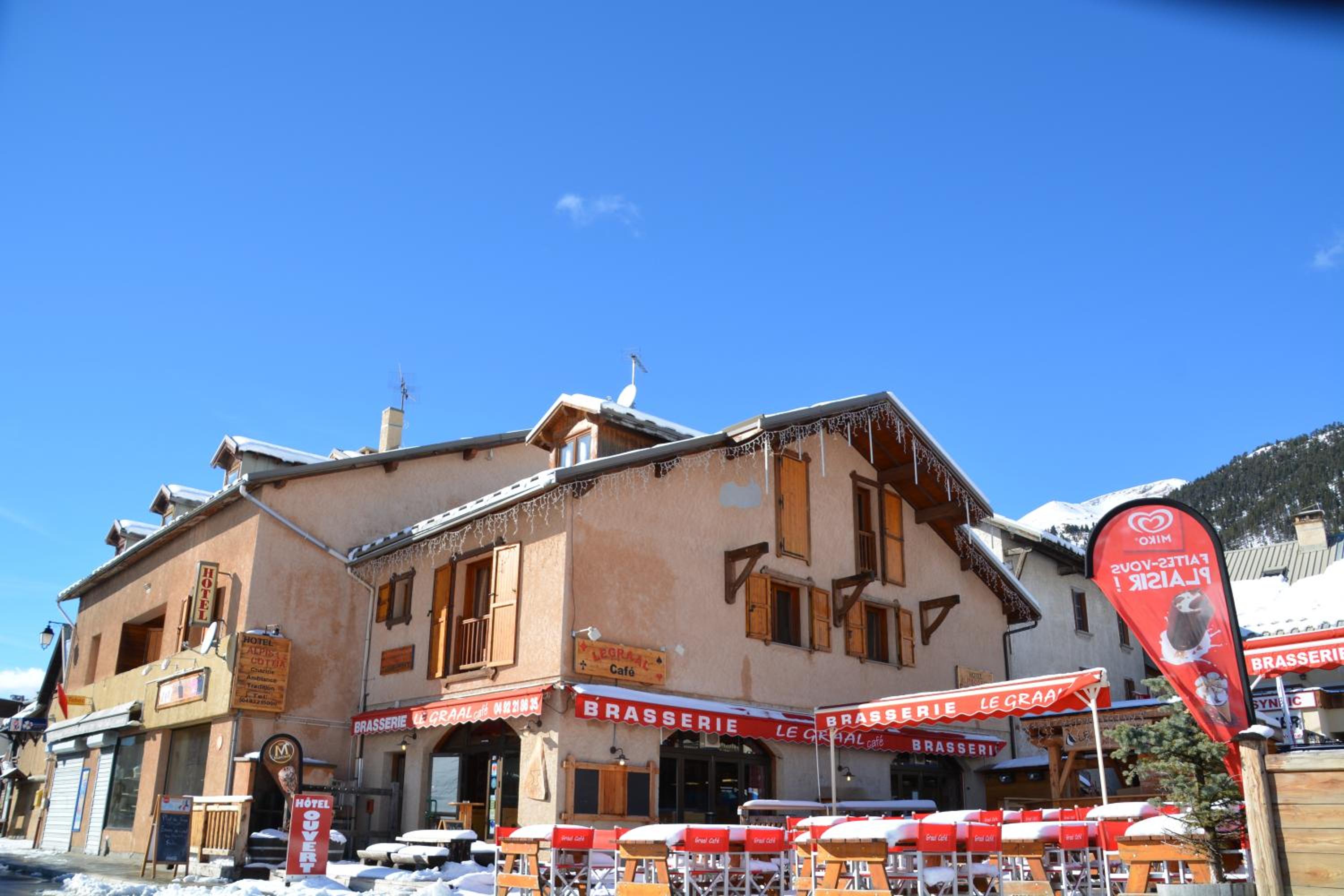 restaurant