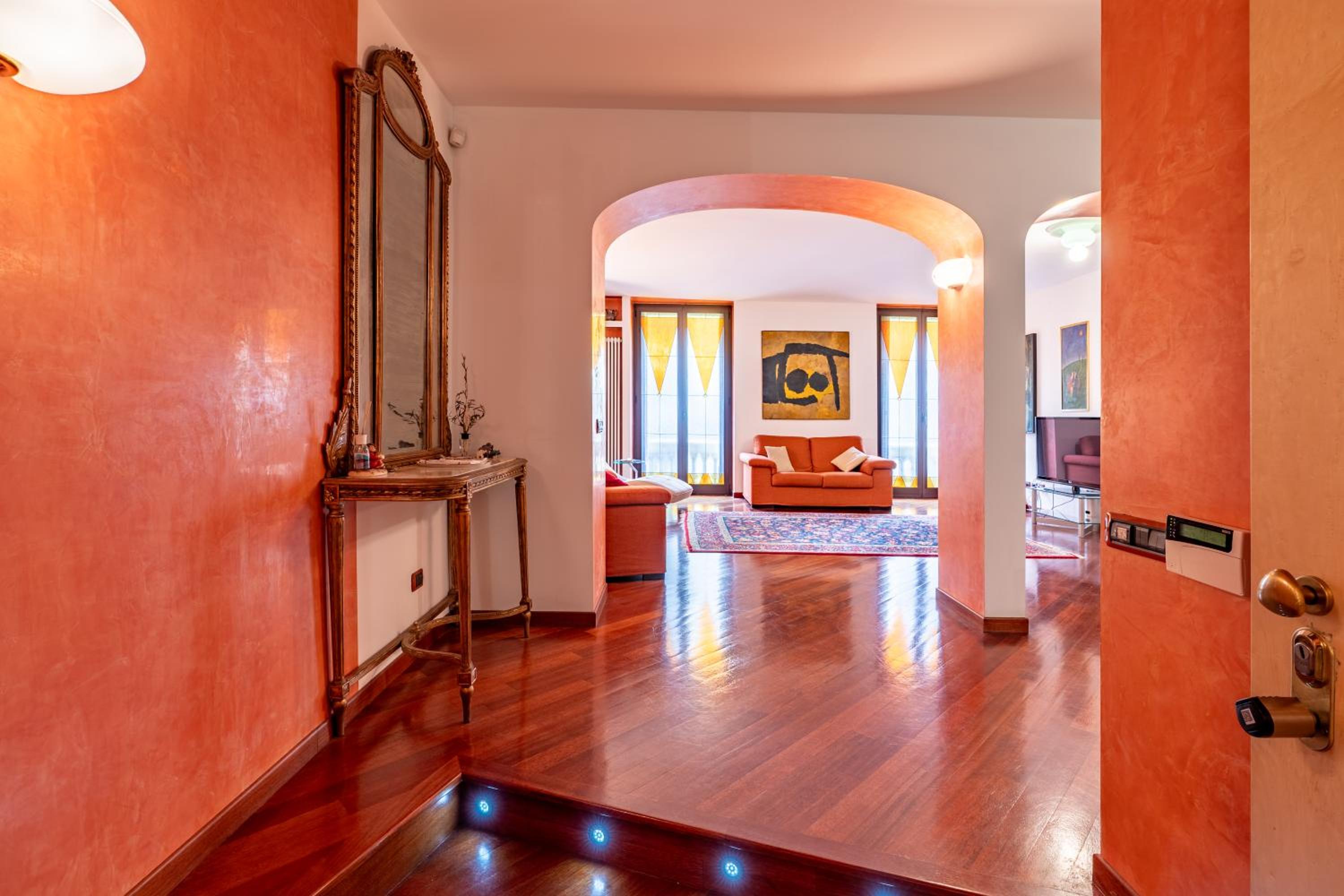 Appartamento Magnifico - Porta Venezia - WiFi