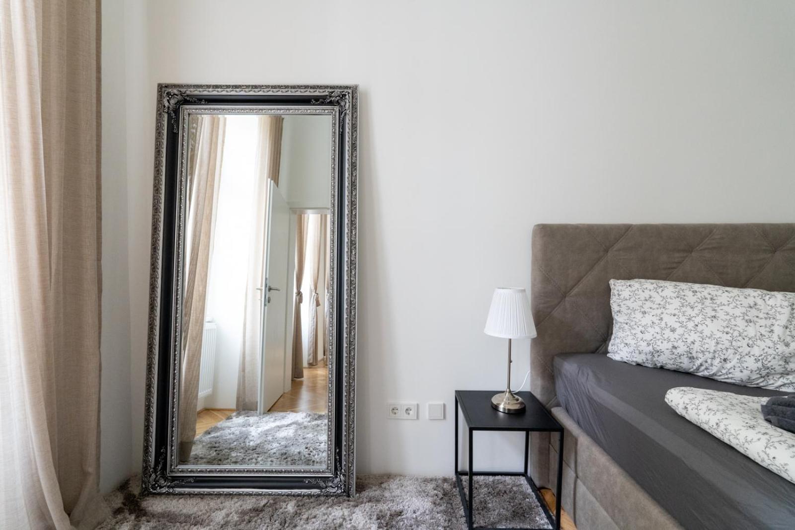 Luxurious Viennese Old Style Apartment