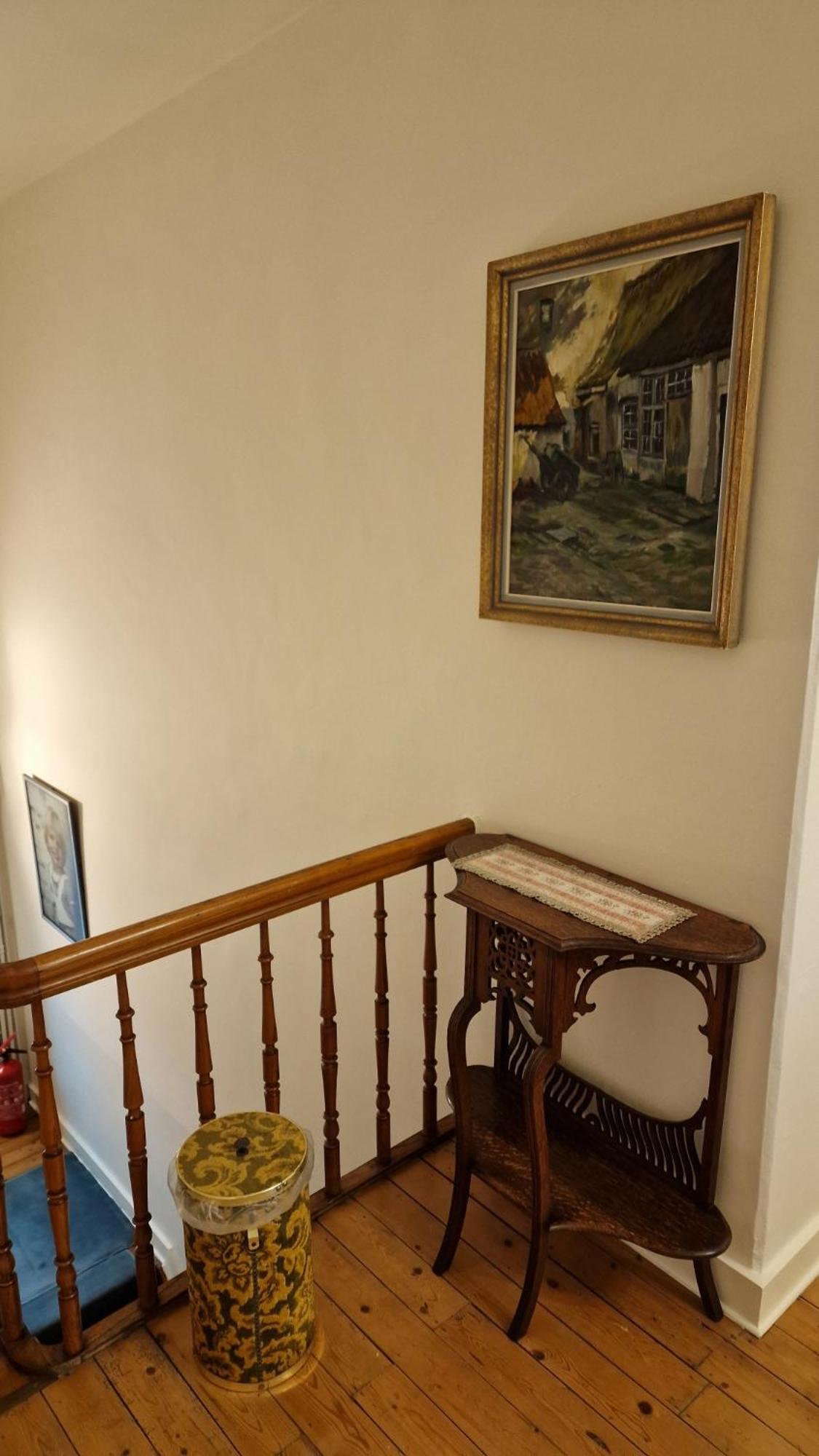 Charming 19th century small castle FINE FLEUR surrounded by quiet garden