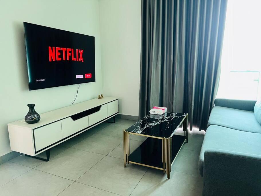 1 room Feliz en vista căn hộ sang trọng