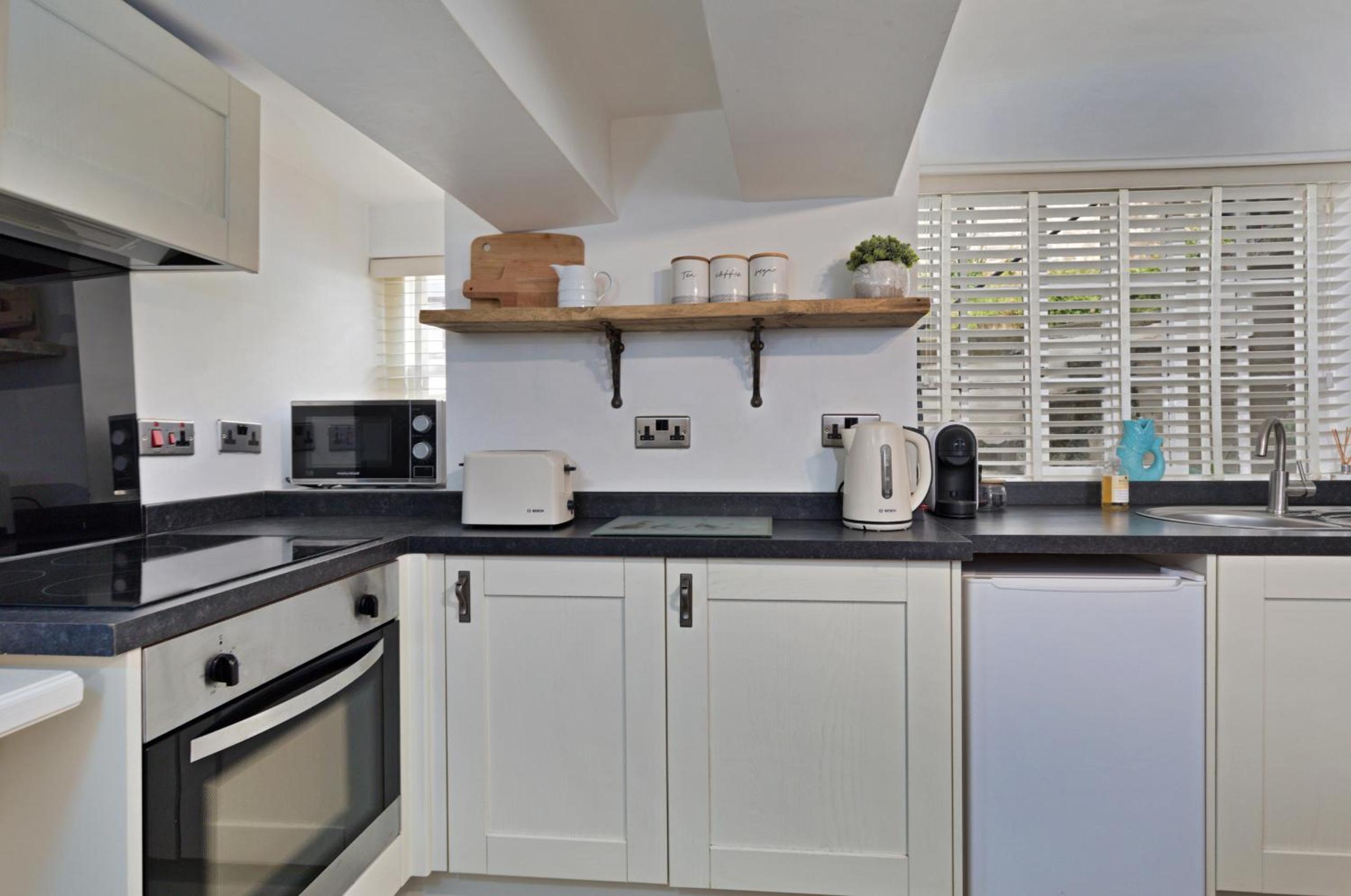 Finest Retreats - Duck Down Cottage view 3