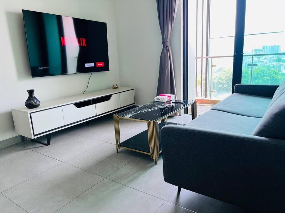 1 room Feliz en vista căn hộ sang trọng