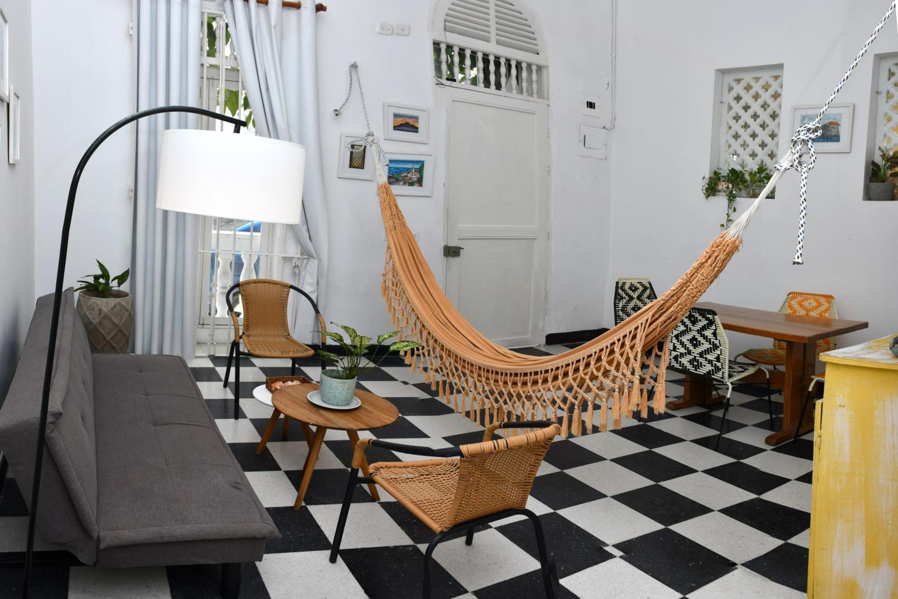 Casa Moni