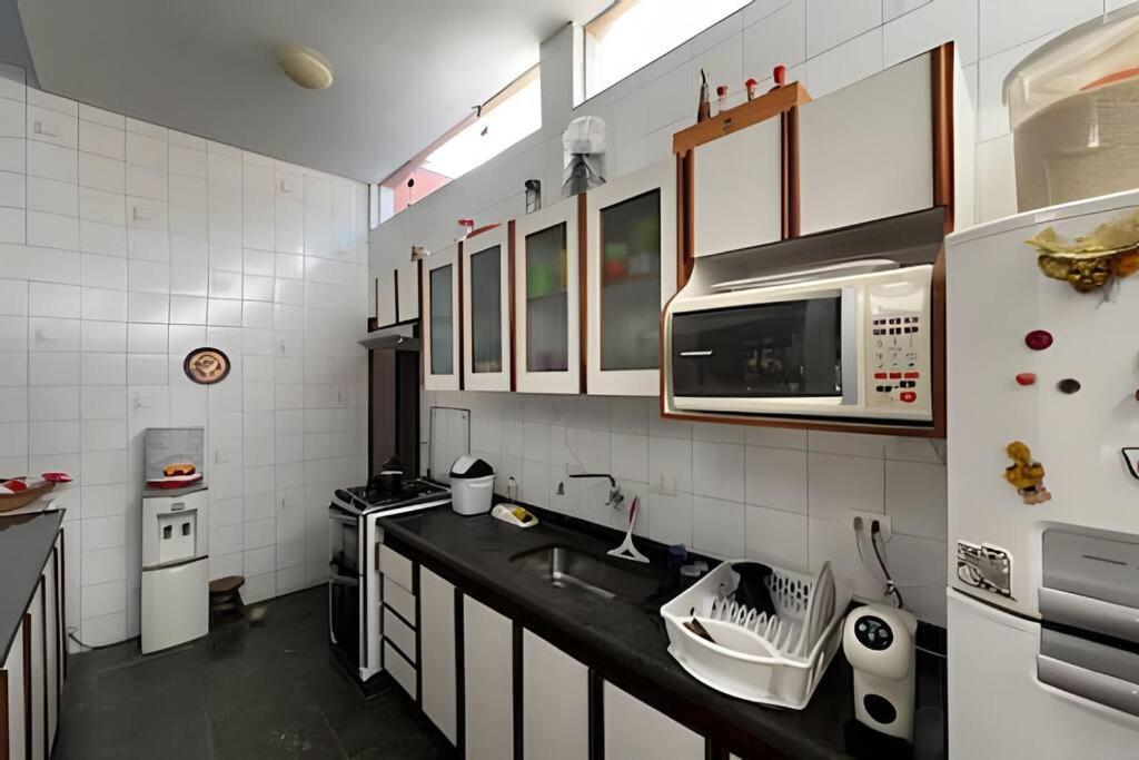 Casa com piscina em Ubatuba H1