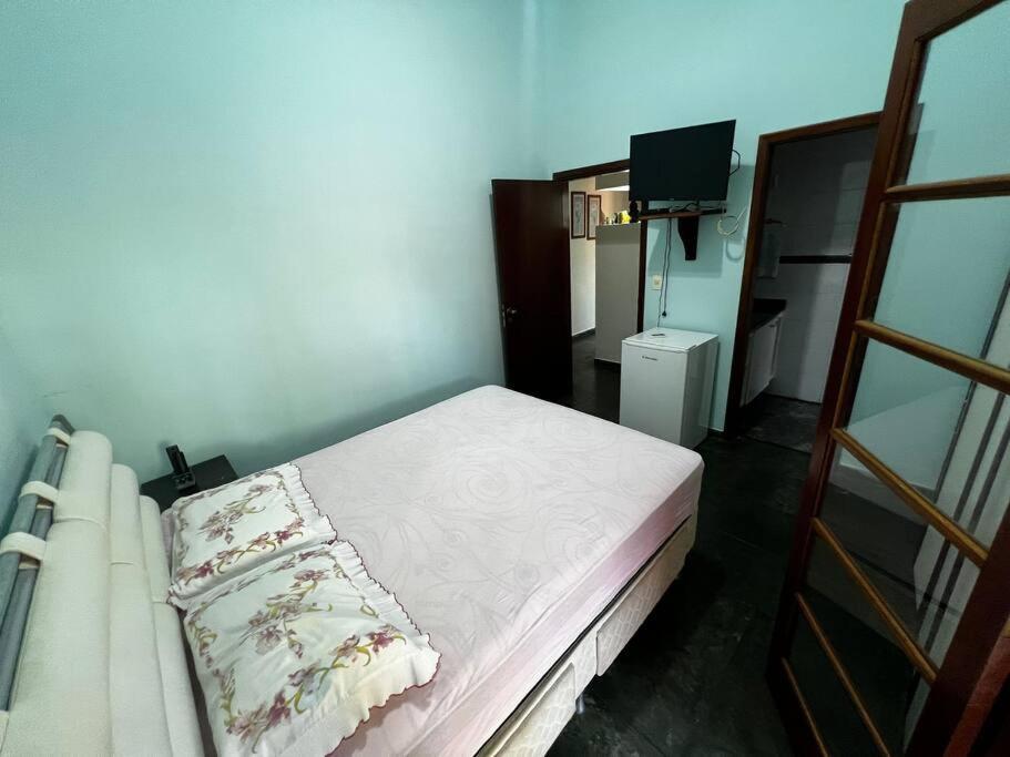 Casa com piscina em Ubatuba H1
