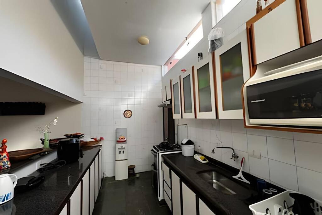 Casa com piscina em Ubatuba H1