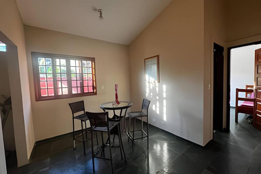 Casa com piscina em Ubatuba H1