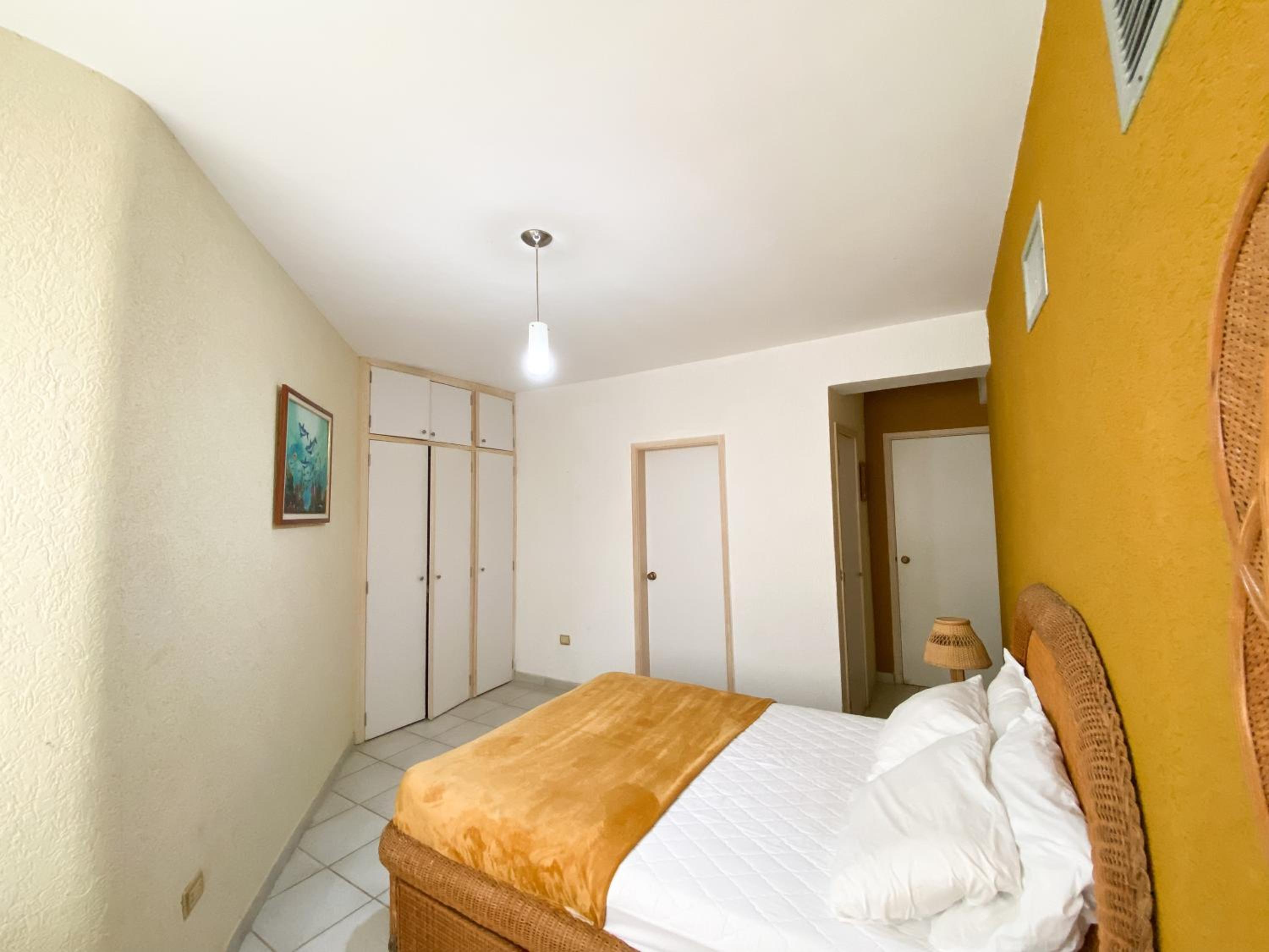 Apartamento en tucacas Cocotero mar 2 con la playa a tus pies view 5