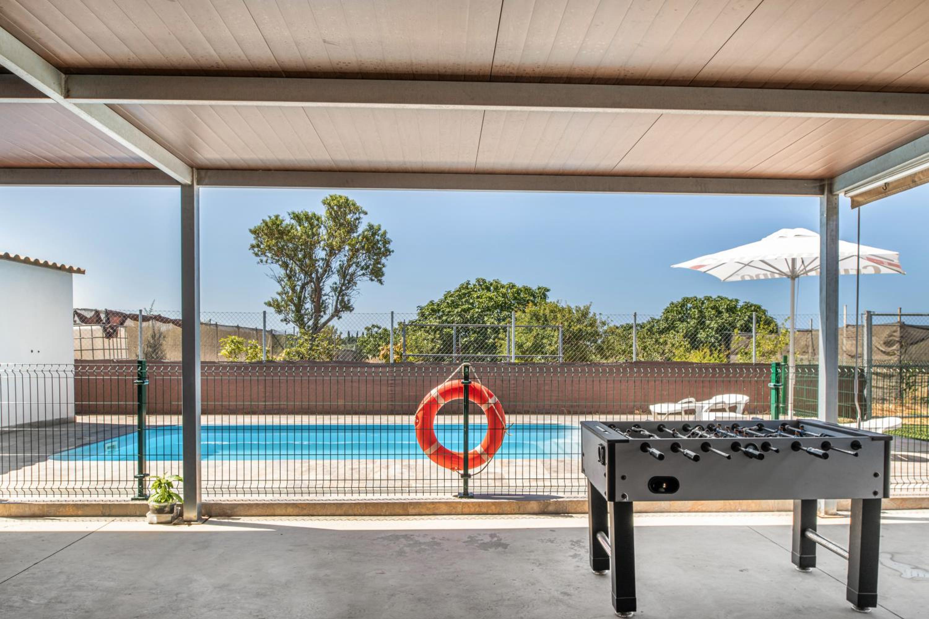 Casa Aguacate Solo Familias