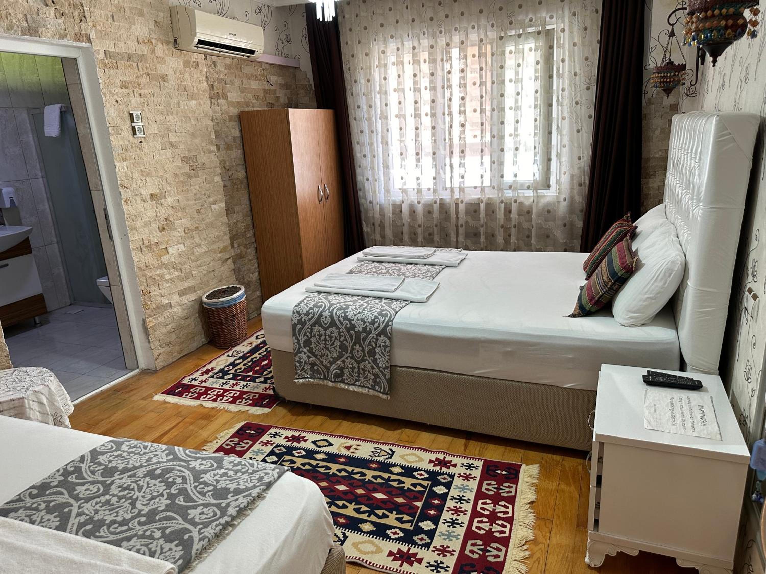 Sinter Terasse House Hotel