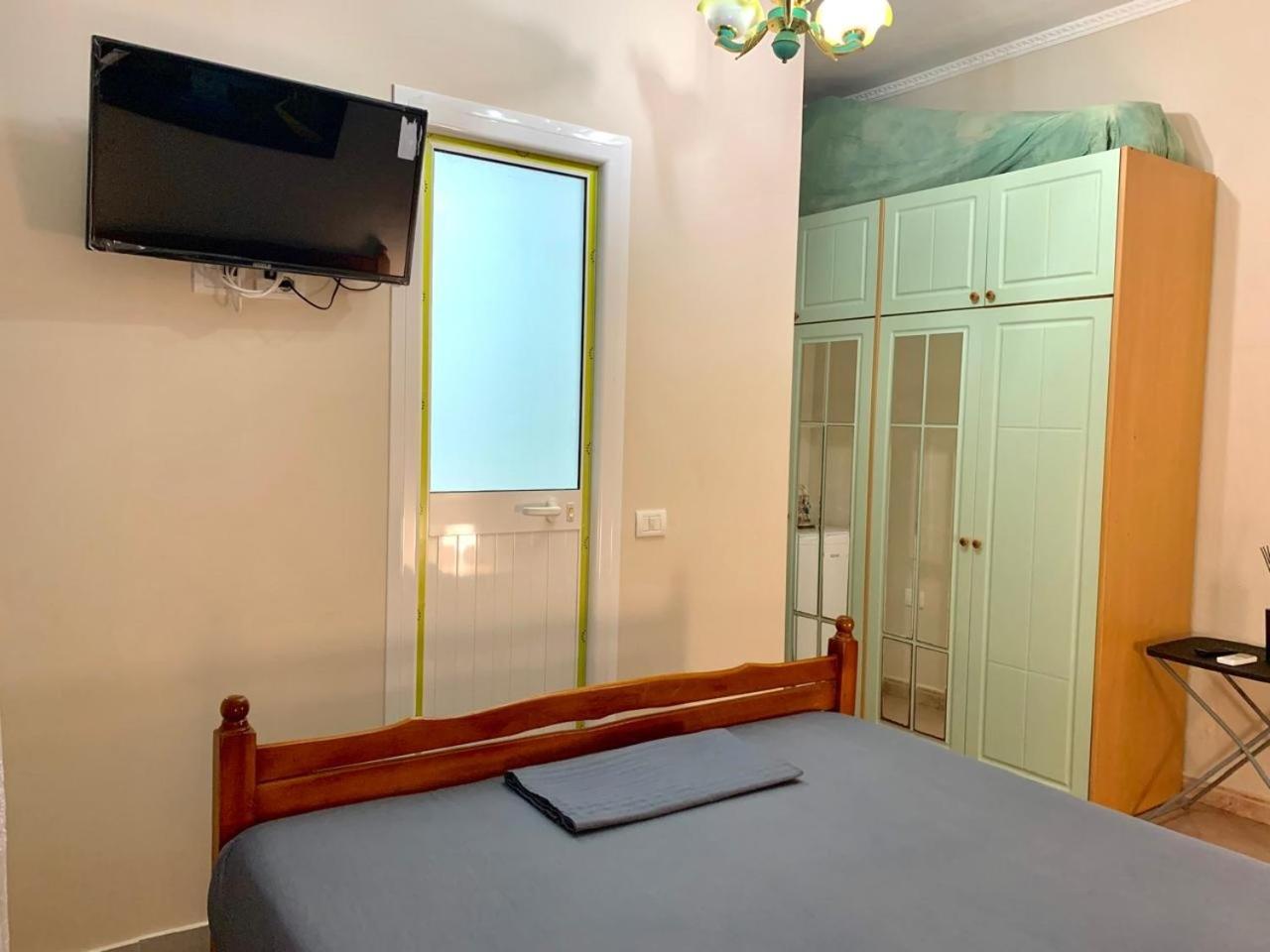 Room sweet Room, Plazh , Durres