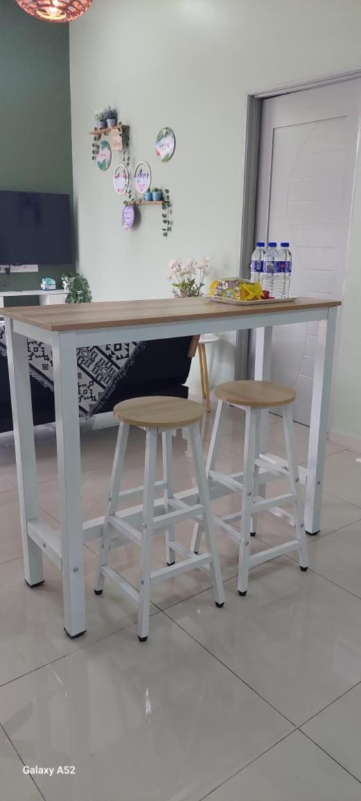 Homestay Melaka Kiut 6 to 8 pax