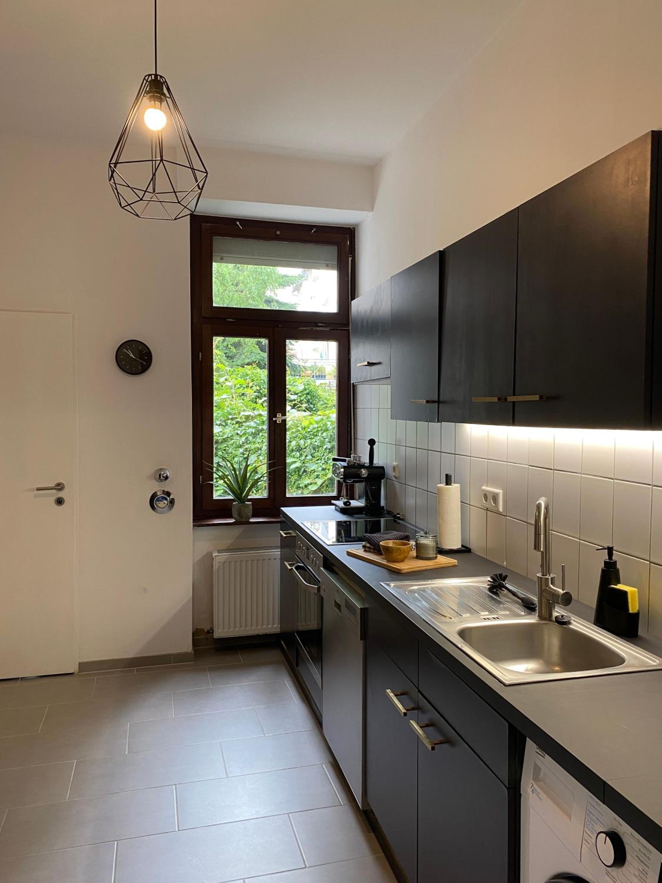 Offenbach Vacations - Modern apartment with stucco Liebig54 - Property Image 7