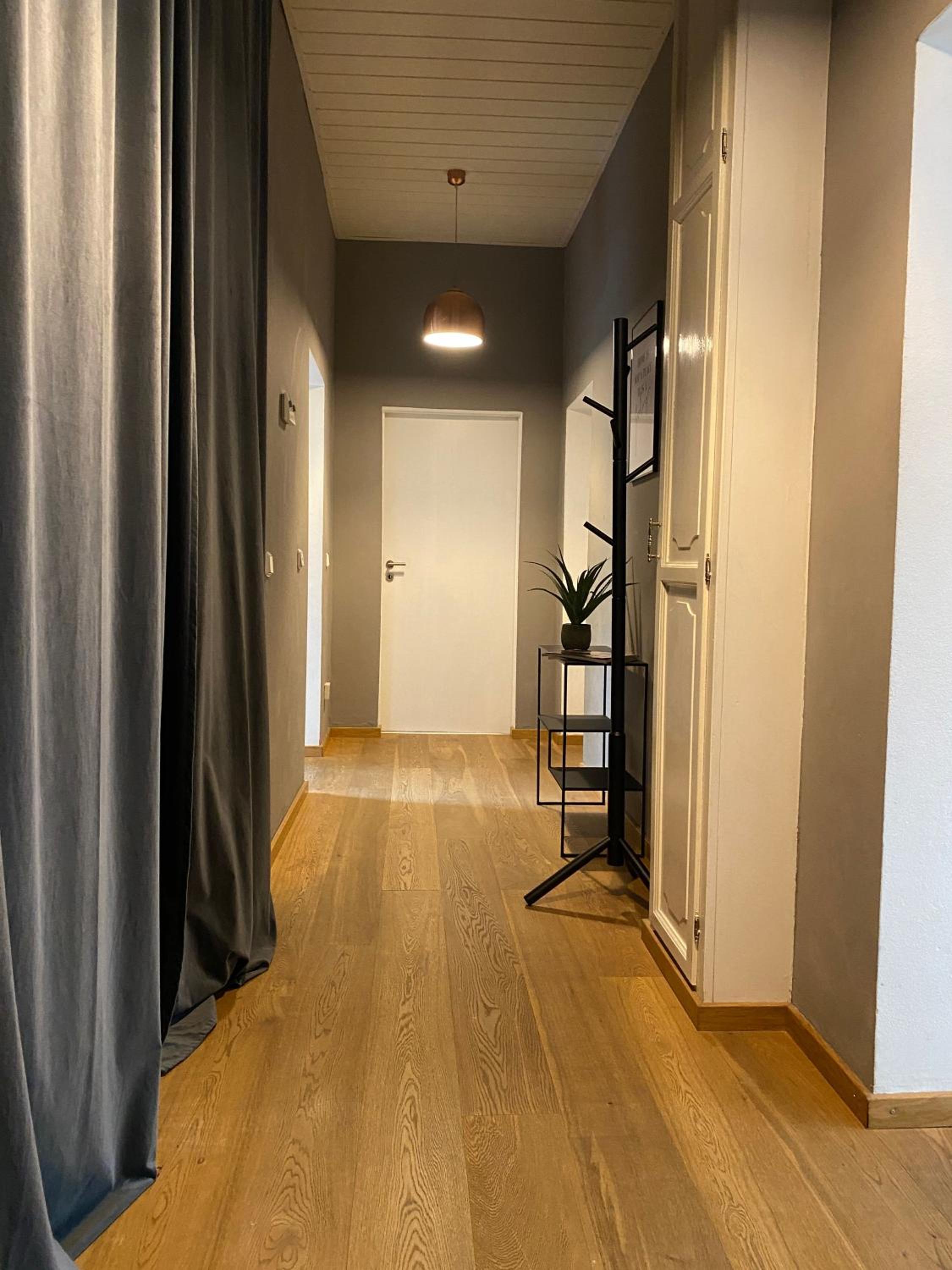 Offenbach Vacations - Modern apartment with stucco Liebig54 - Property Image 13