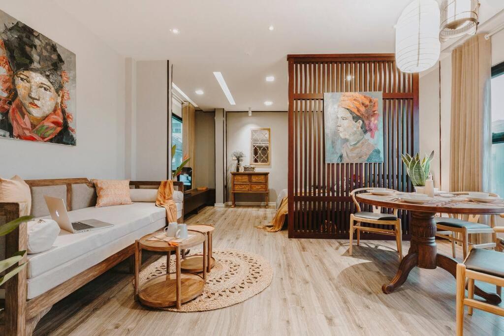 Homestay Giữa Lòng Hà Nội - 10 Phút Đến Phố Cổ