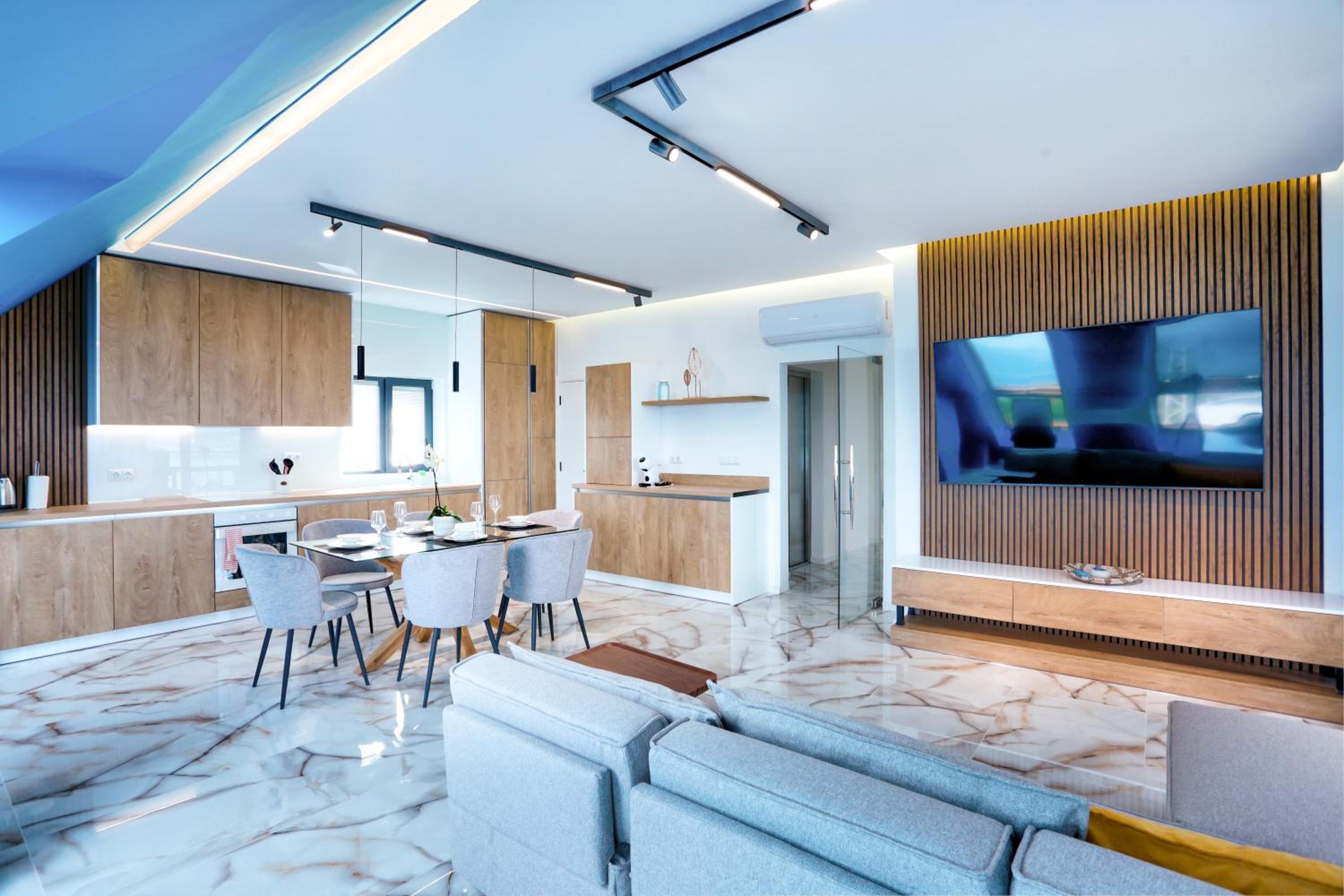 VIP apartment sea view