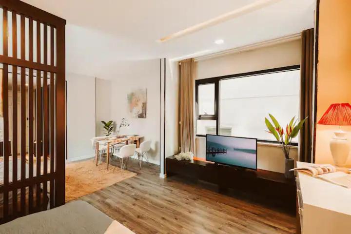 Homestay Giữa Lòng Hà Nội - 10 Phút Đến Phố Cổ