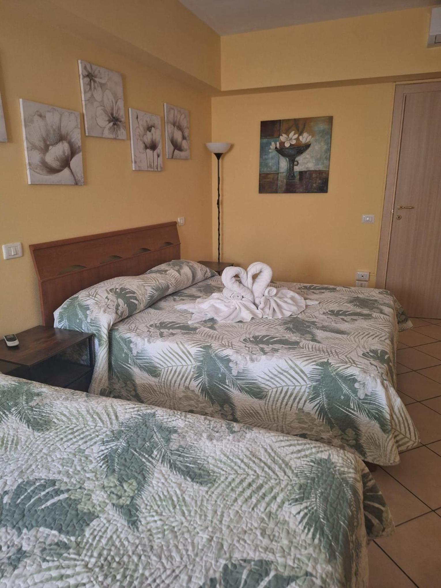 Argentiere Room Apartments