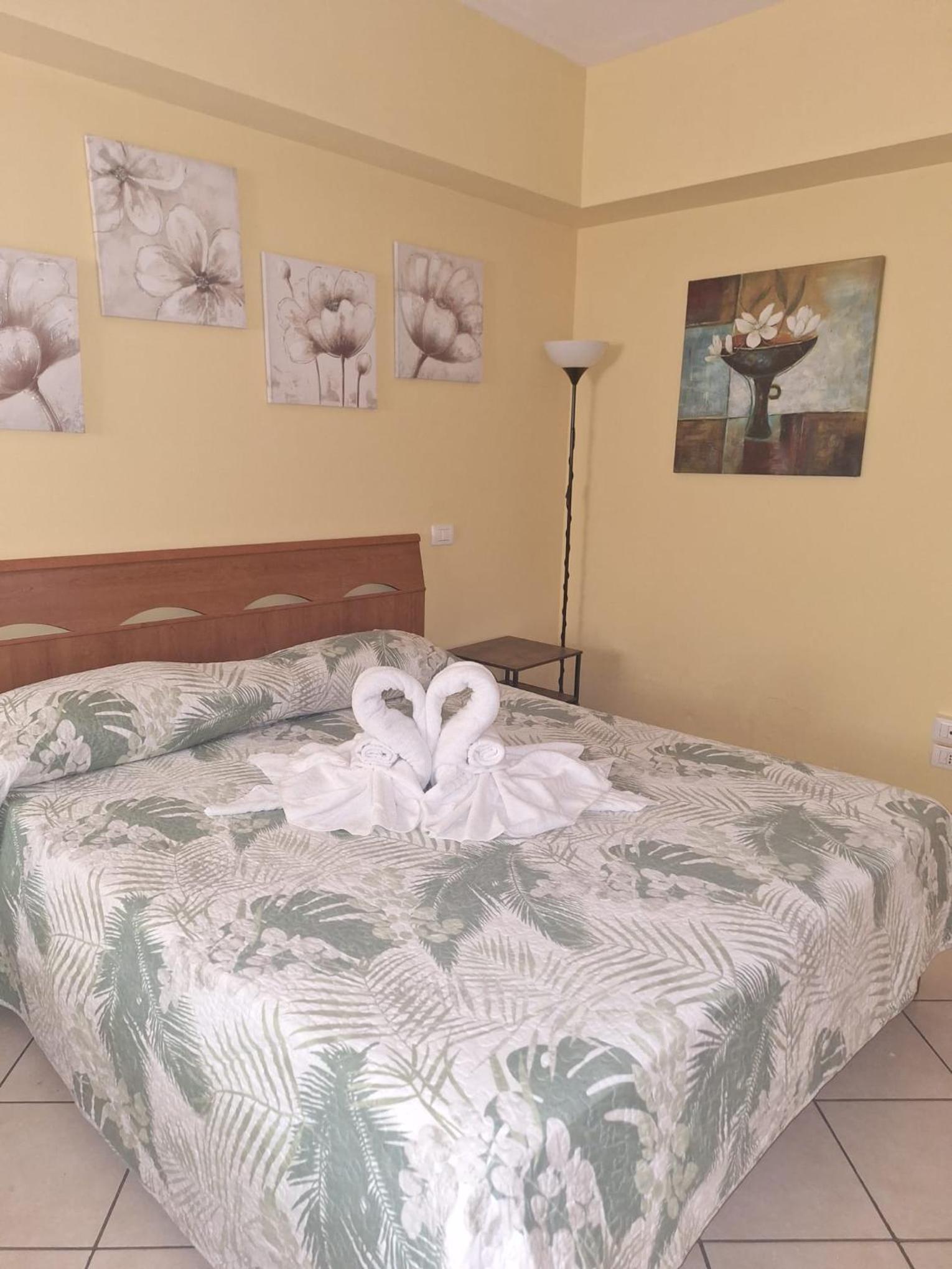 Argentiere Room Apartments