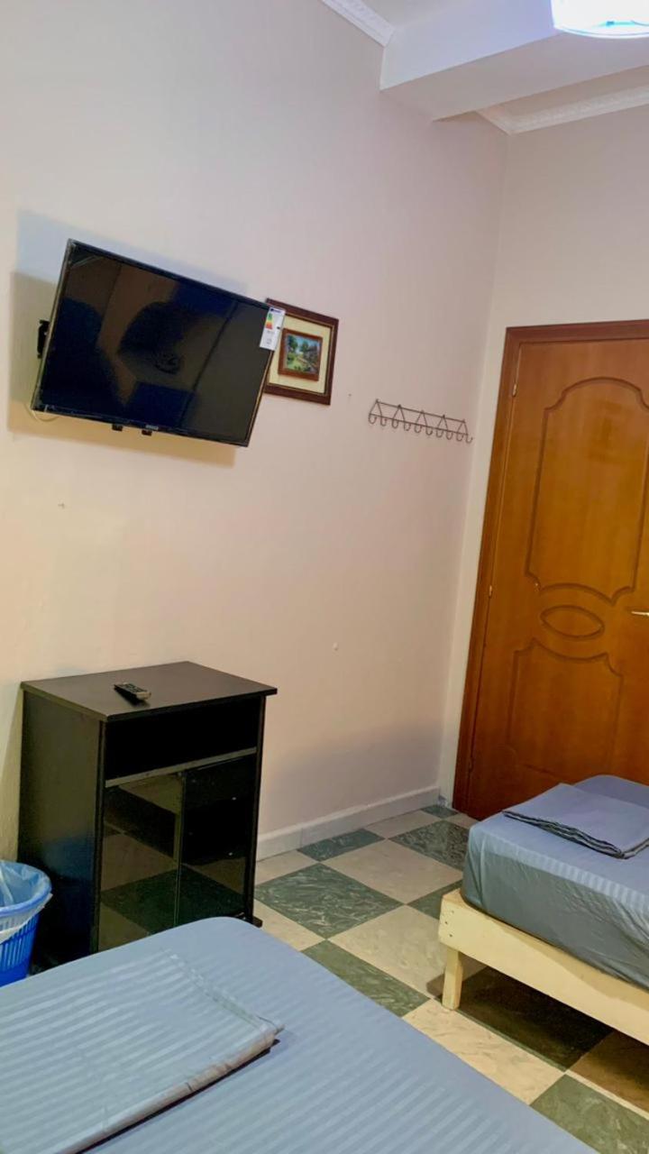 Room sweet Room, Plazh , Durres