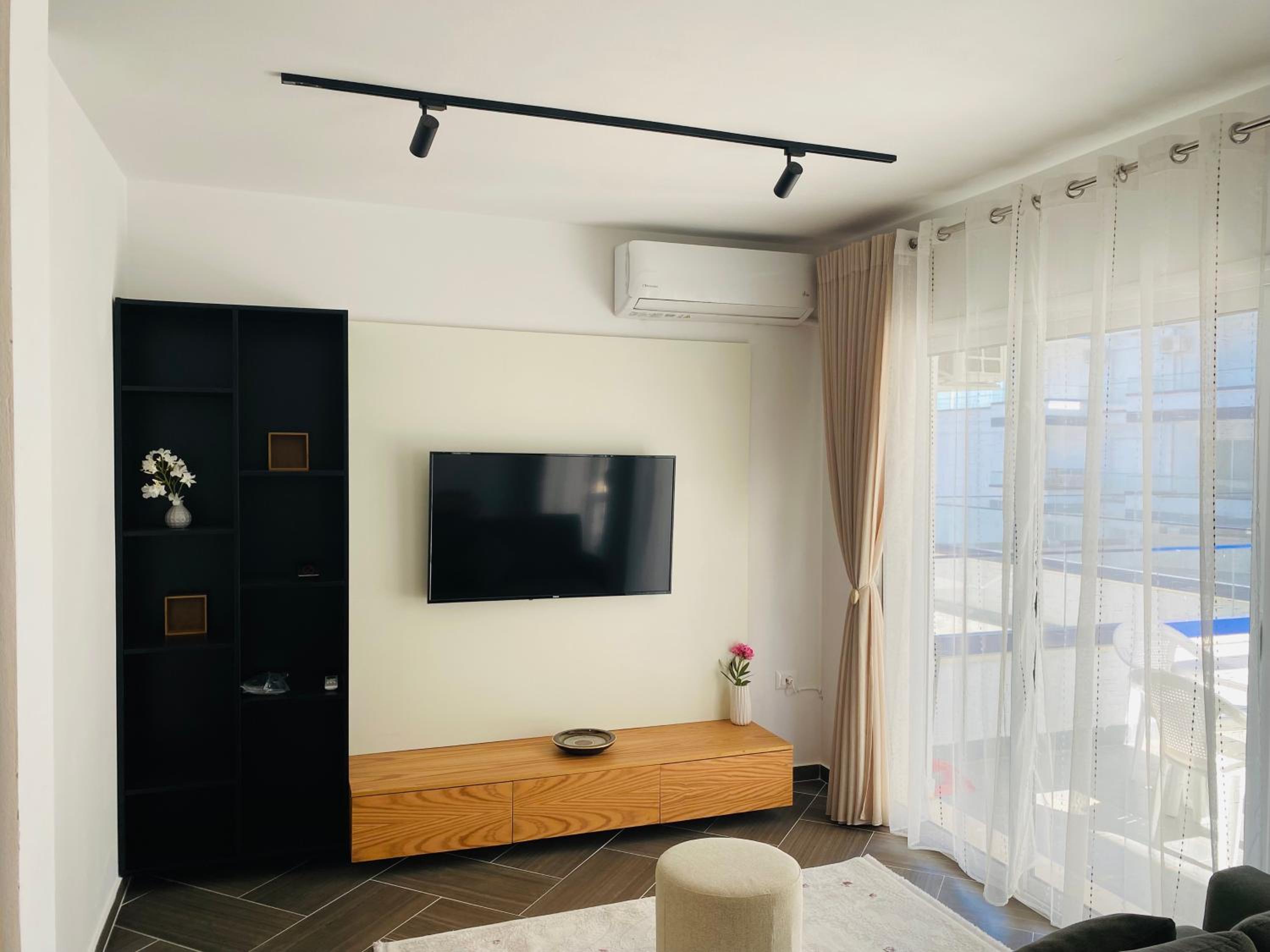 Liv Apartments 3