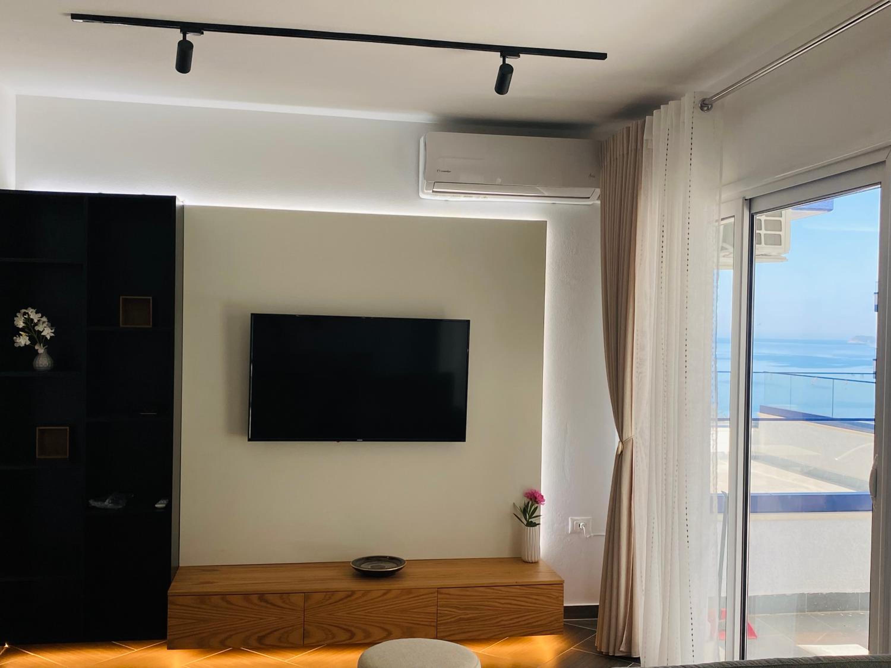 Liv Apartments 3