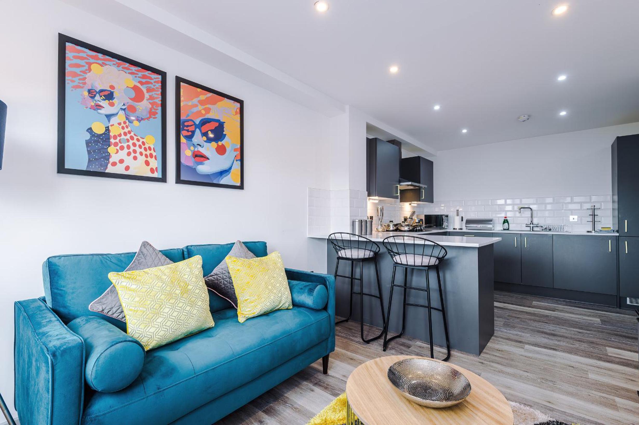 Charles House by Guestz view 3