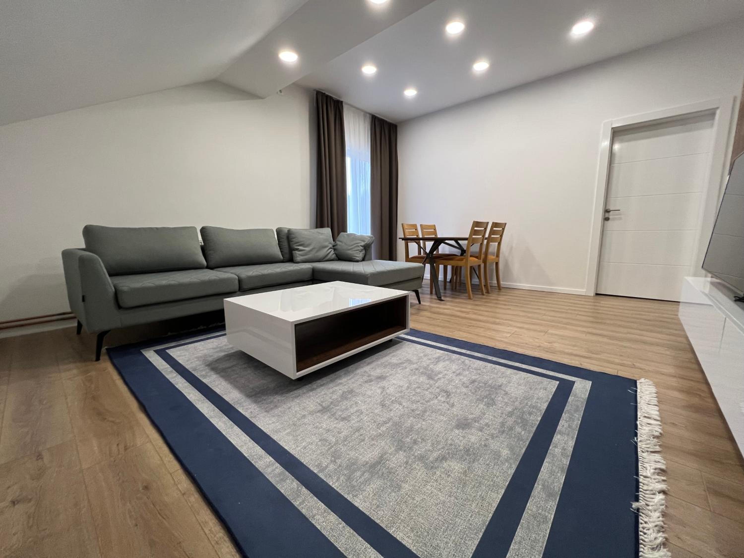Villa by Expert Aleja