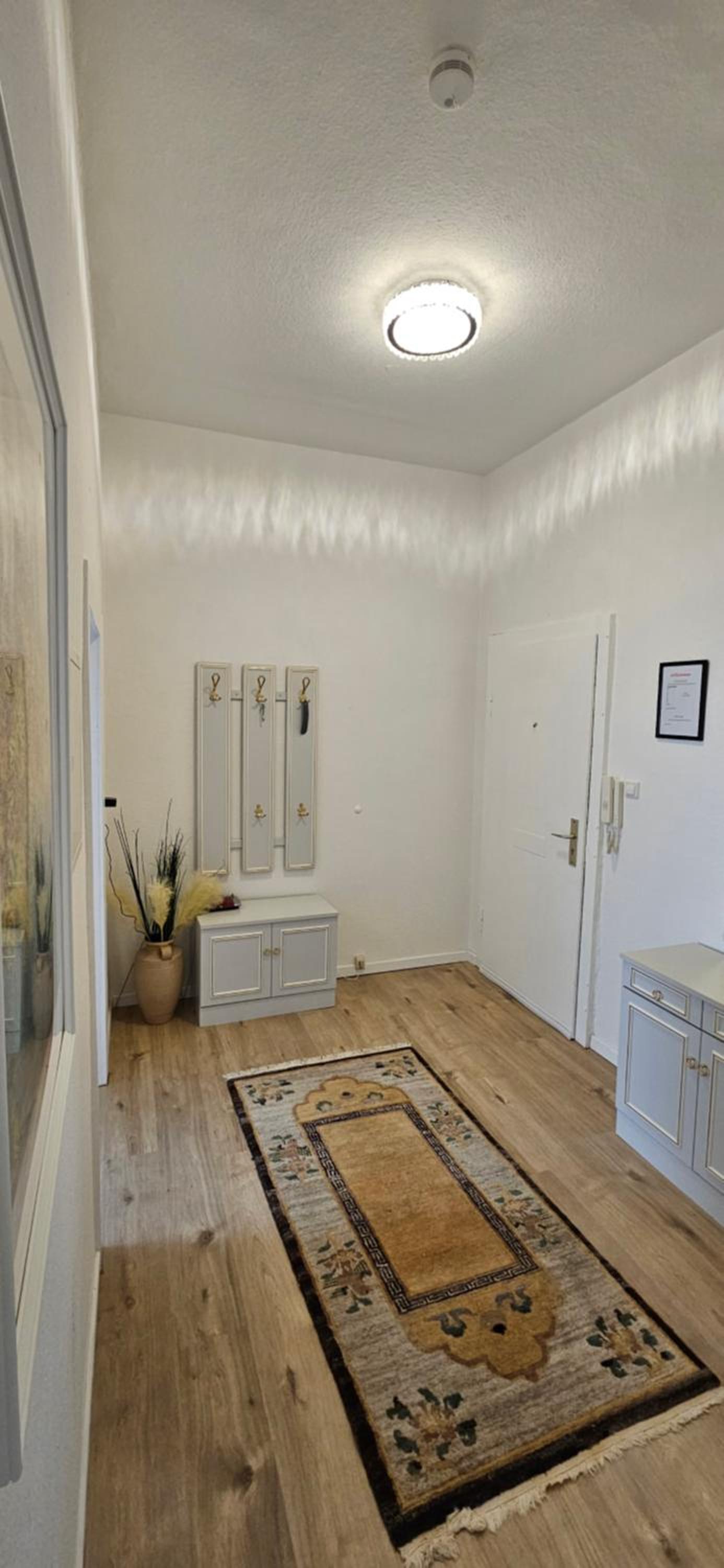 Charmante und moderne Altbauwohnung