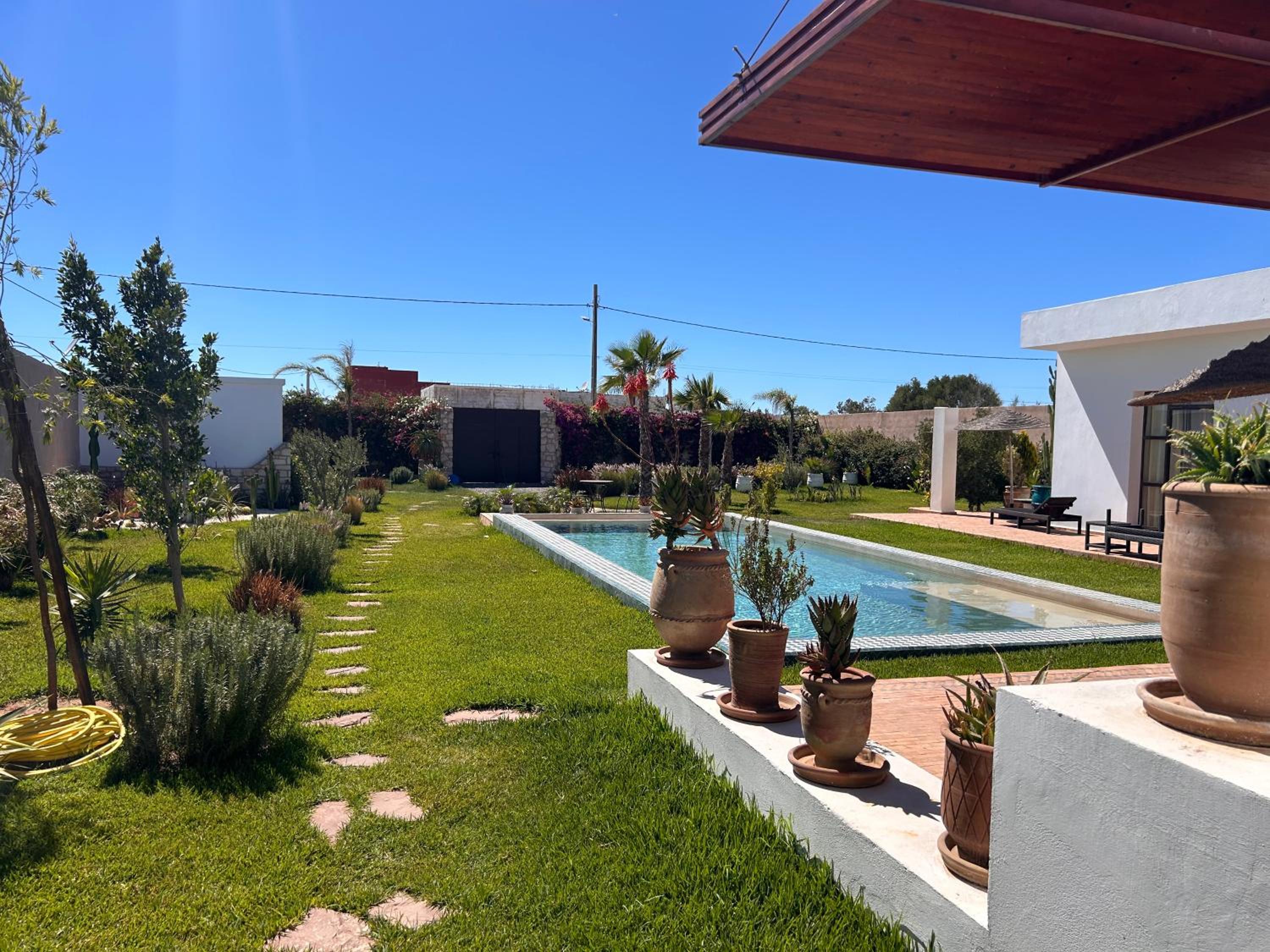 Villa Ehzzara piscine chauffée view 5