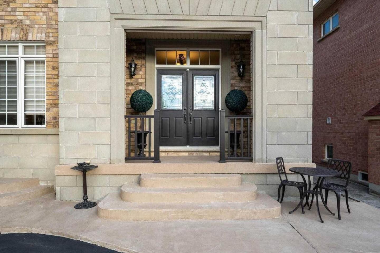 Upscale Coach House