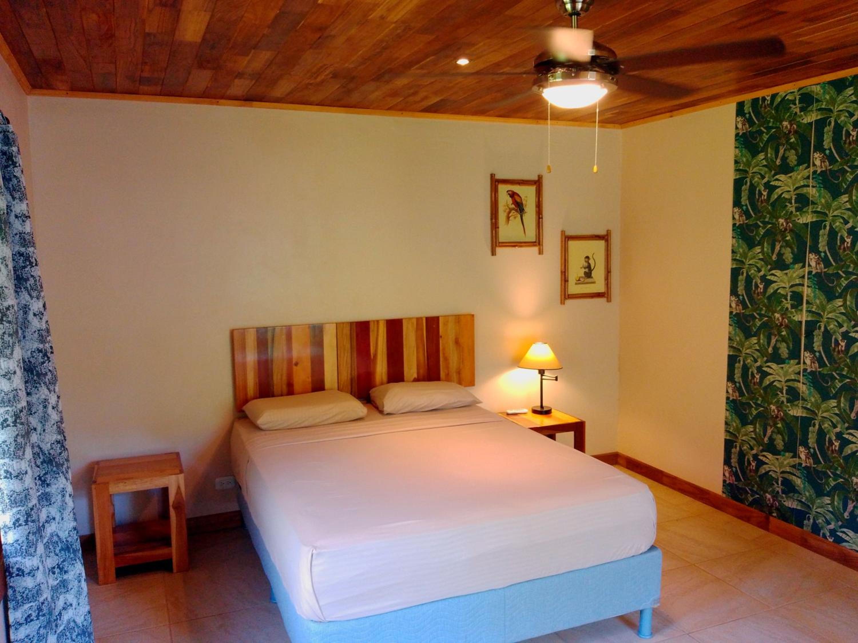 Corcovado Great Villas-pool-jacuzzi-amazing views