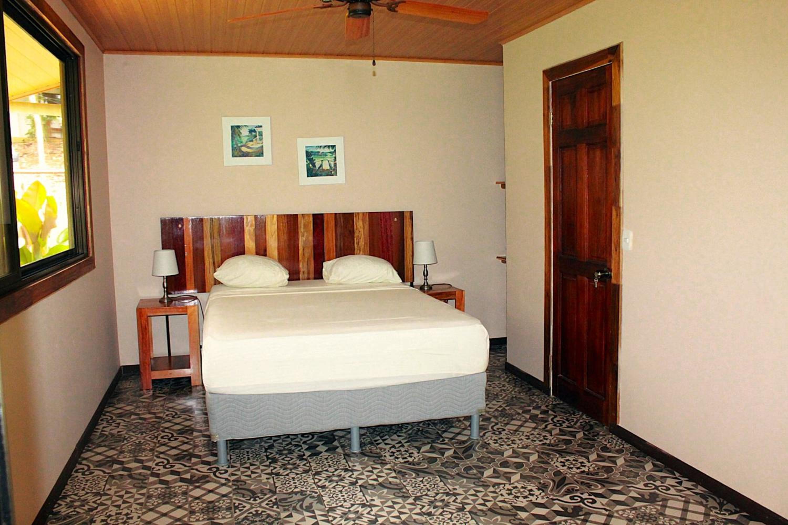 Corcovado Great Villas-pool-jacuzzi-amazing views