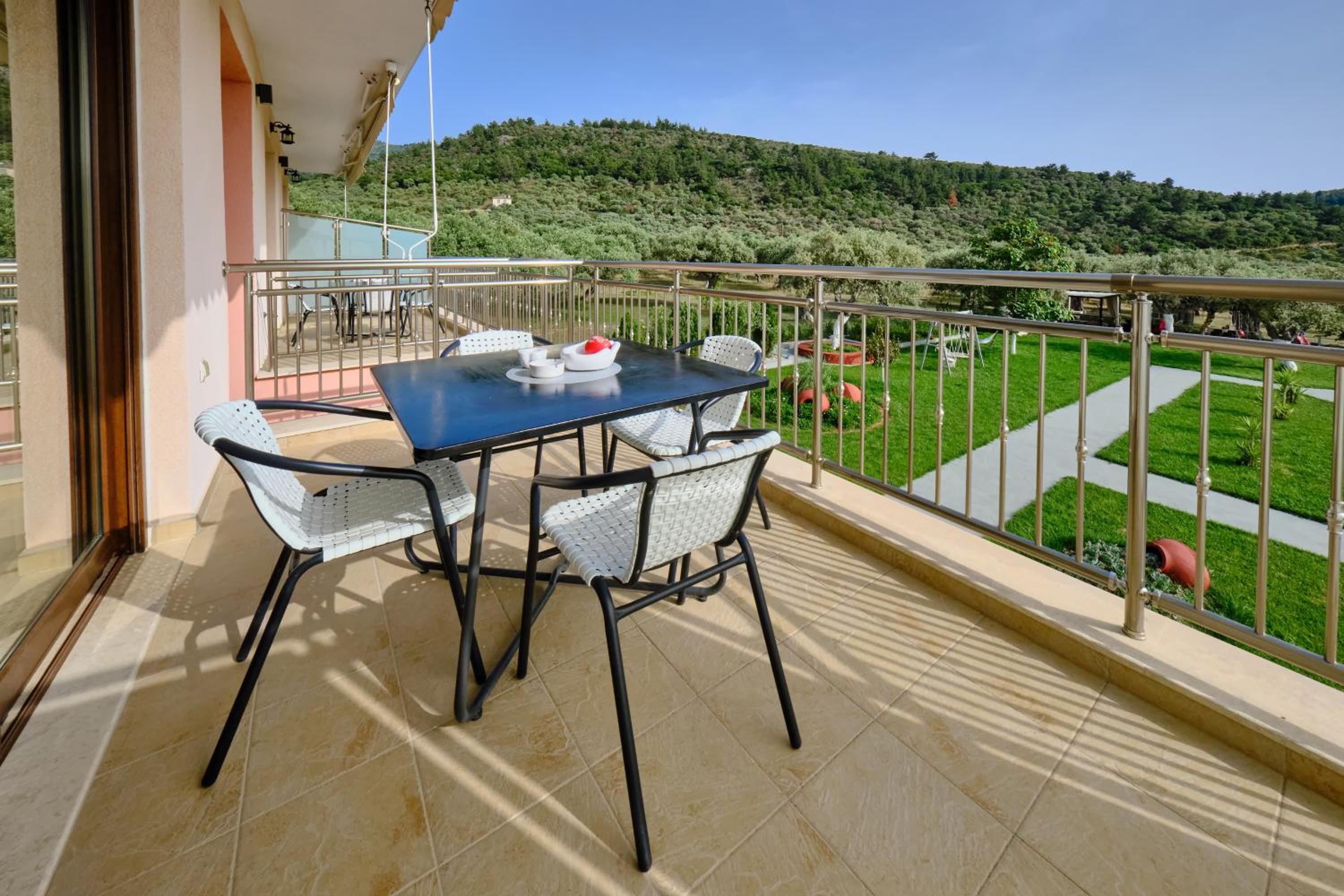Photo 164