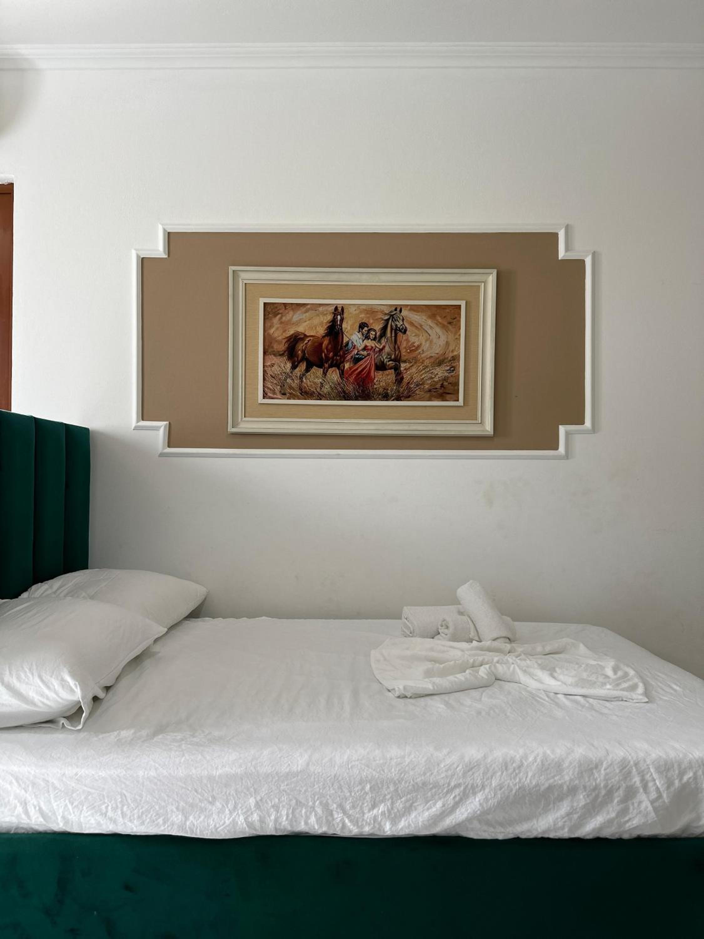 Comfortable Golem Beach Apartment 2