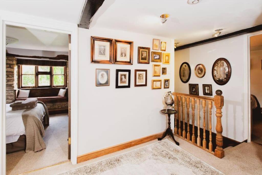 Lyne House Ideal for a celebration or reunion