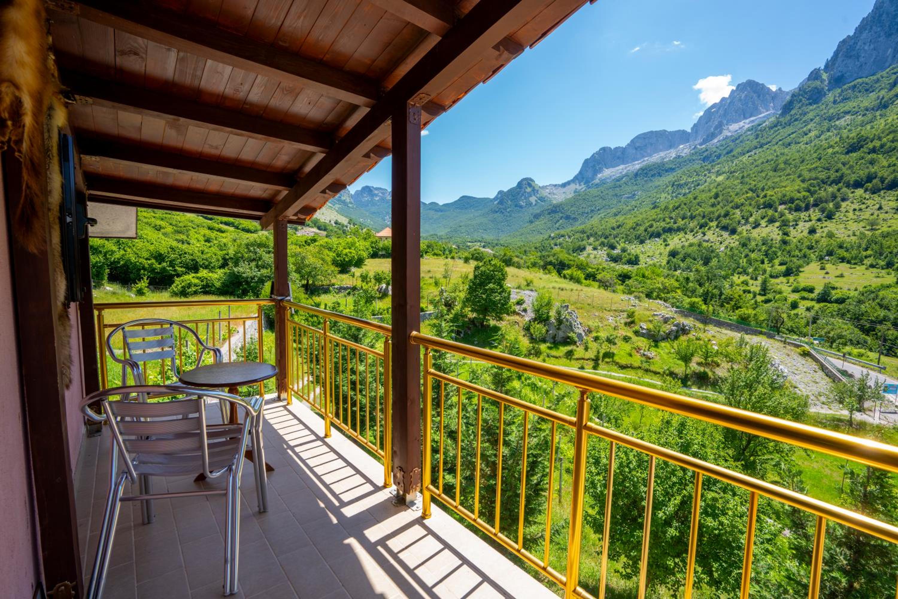 Arditi's Villa