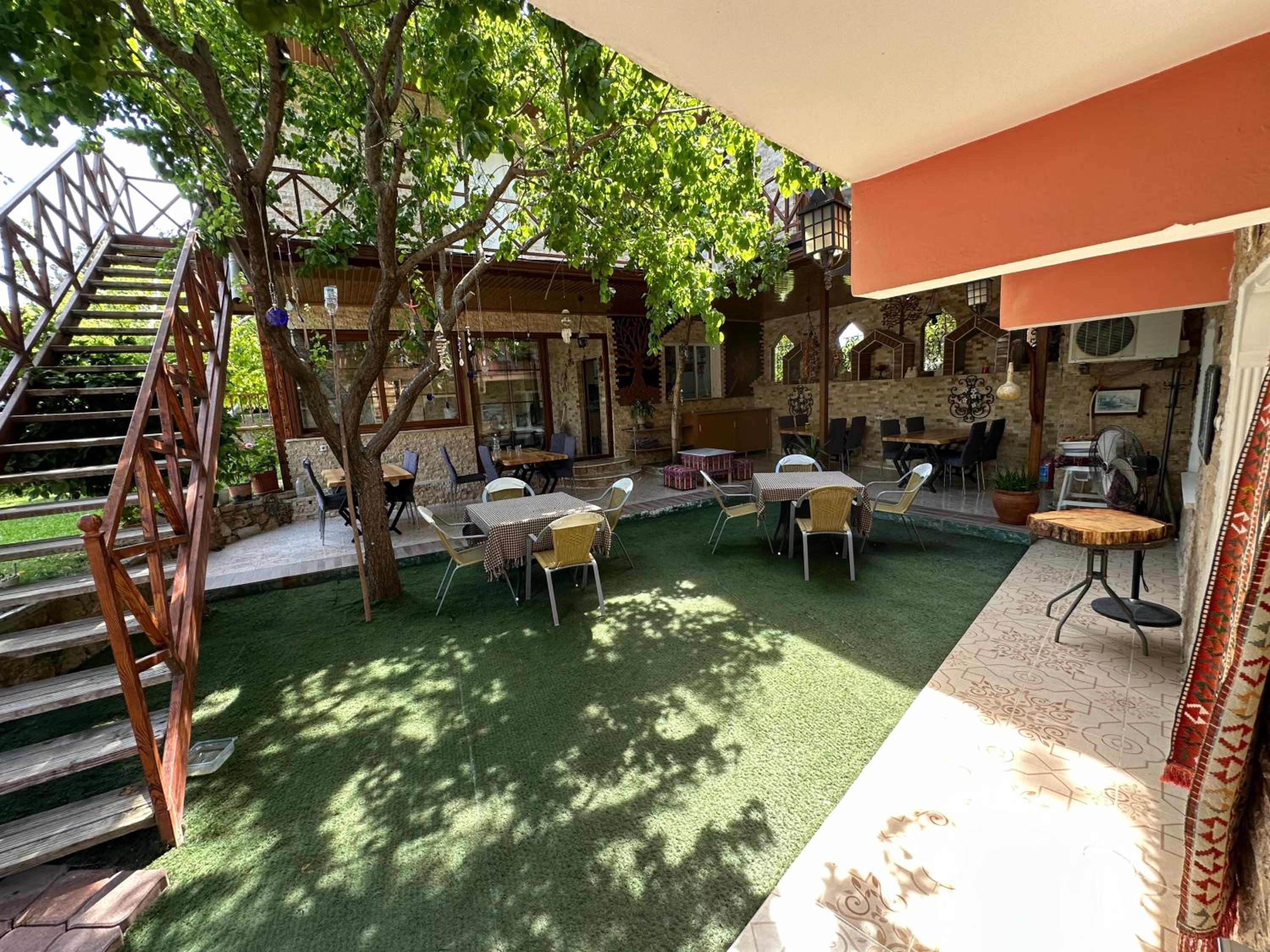 Sinter Terasse House Hotel