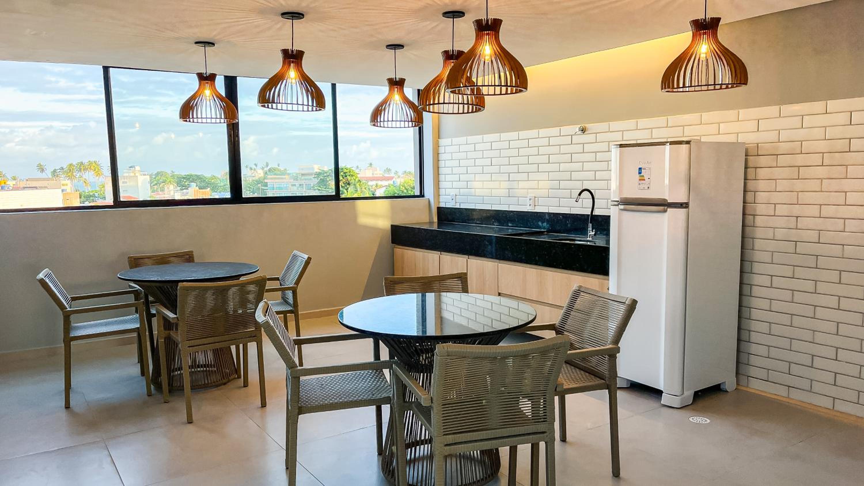 PORTO DE GALINHAS Flats na melhor localização a 50M DO MAR E CENTRINHO - OPÇÕES COM E SEM PISCINA PRIVATIVA