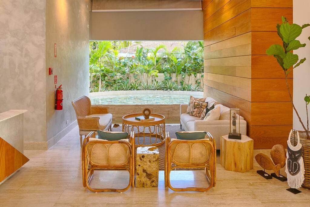Aquarella Sunset Caribbean Beachfront Gataway