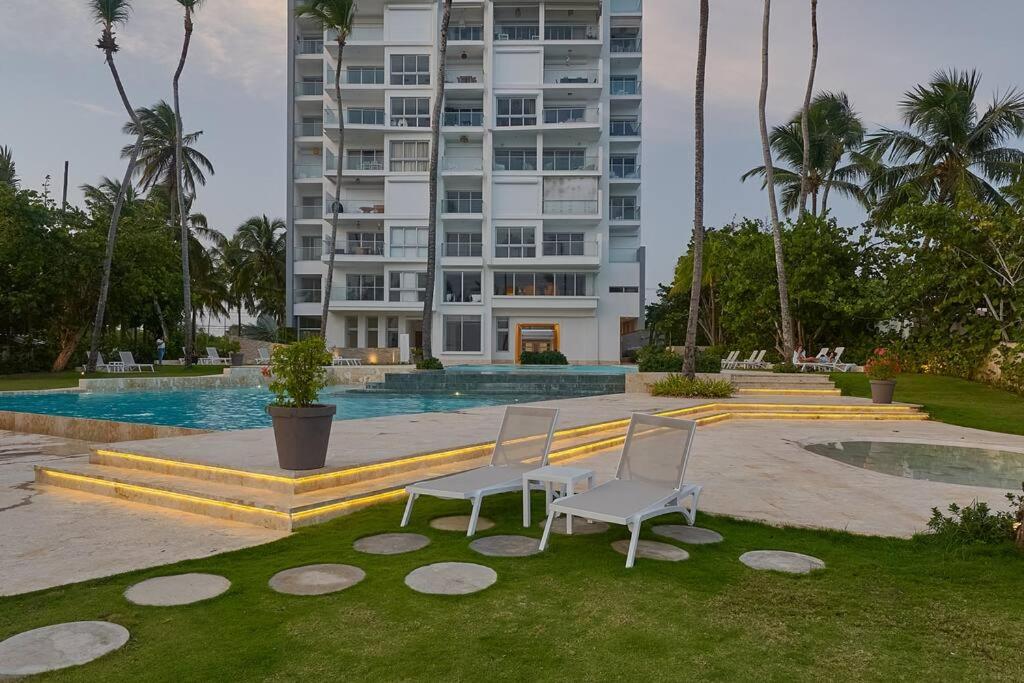 Aquarella Sunset Caribbean Beachfront Gataway